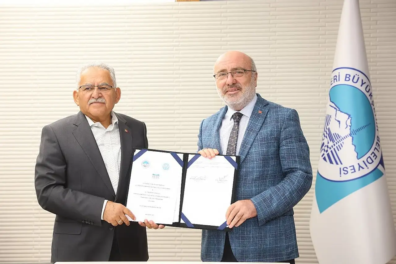 Kayseri Üniversitesi'ne sanat ve eğitim desteği - İmzalar atıldı!