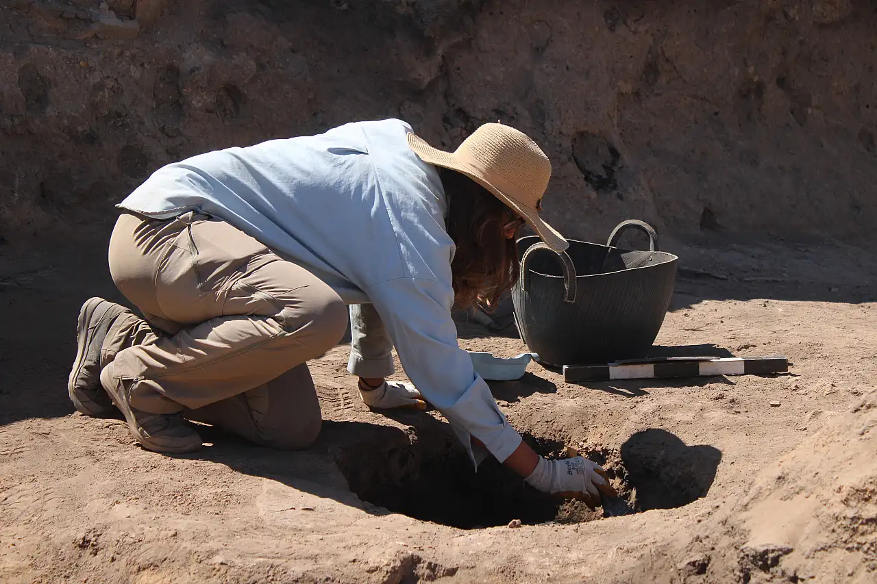 Kayseri Kültepe kazılarında 6 bin yıllık yeni evler gün yüzüne çıktı!