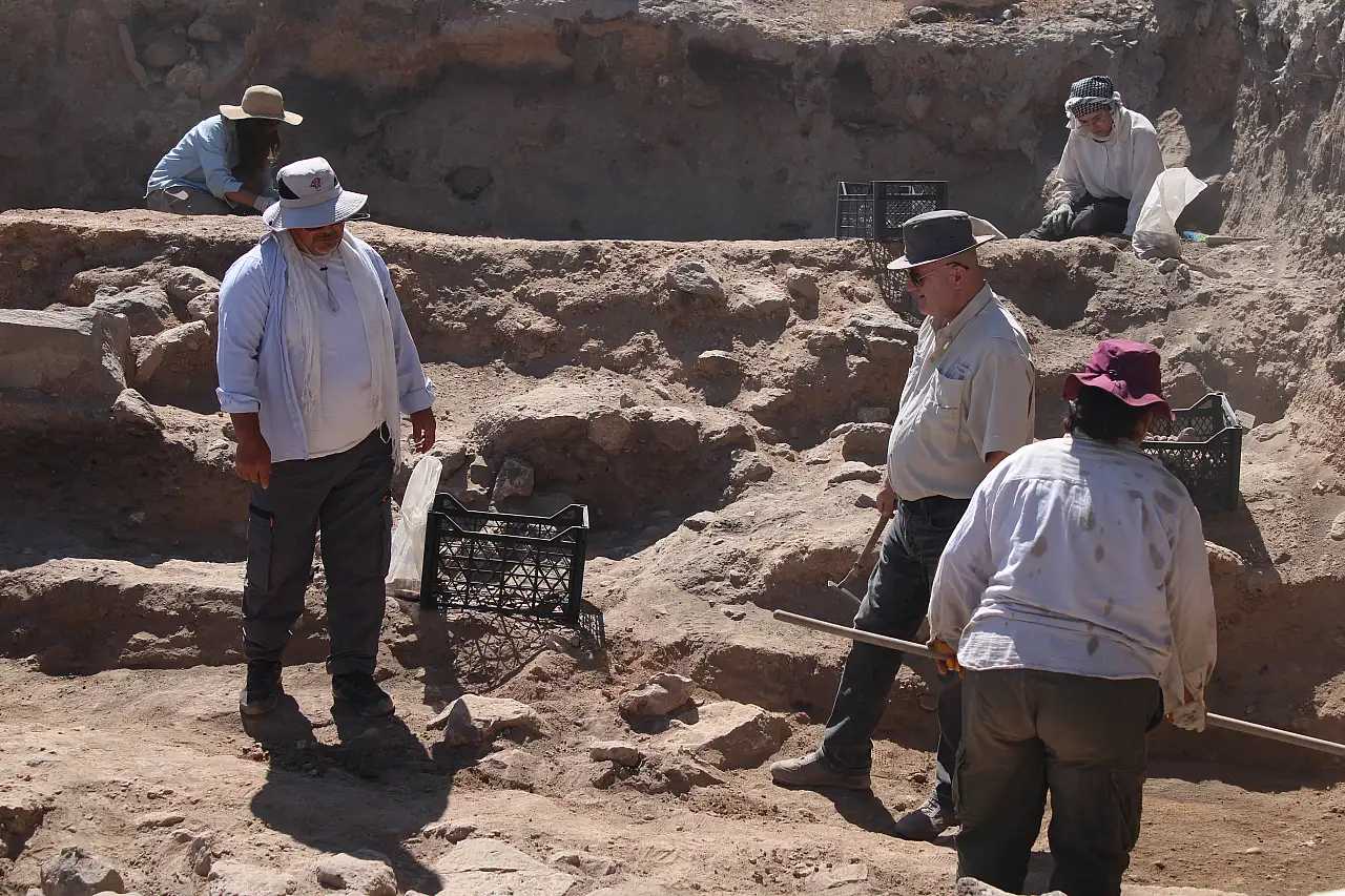 Kayseri Kültepe kazılarında 6 bin yıllık yeni evler gün yüzüne çıktı!