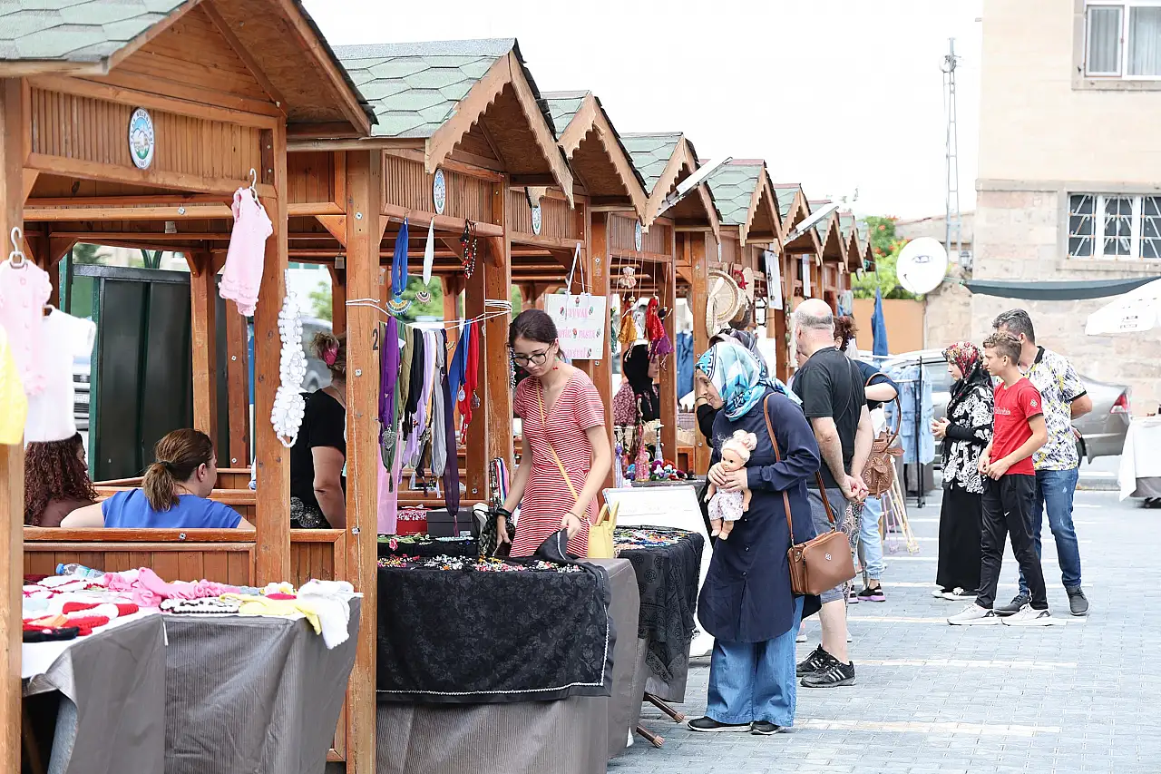 Maharetli kadınlar Talas'ta buluştu!