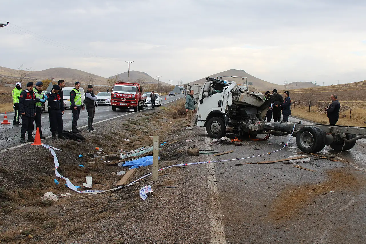 Kayseri'de zincirleme kaza: 1 ölü