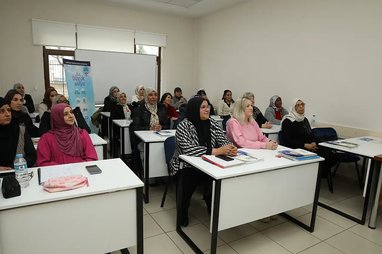 Büyükşehir'den Türk diline güçlü katkı!