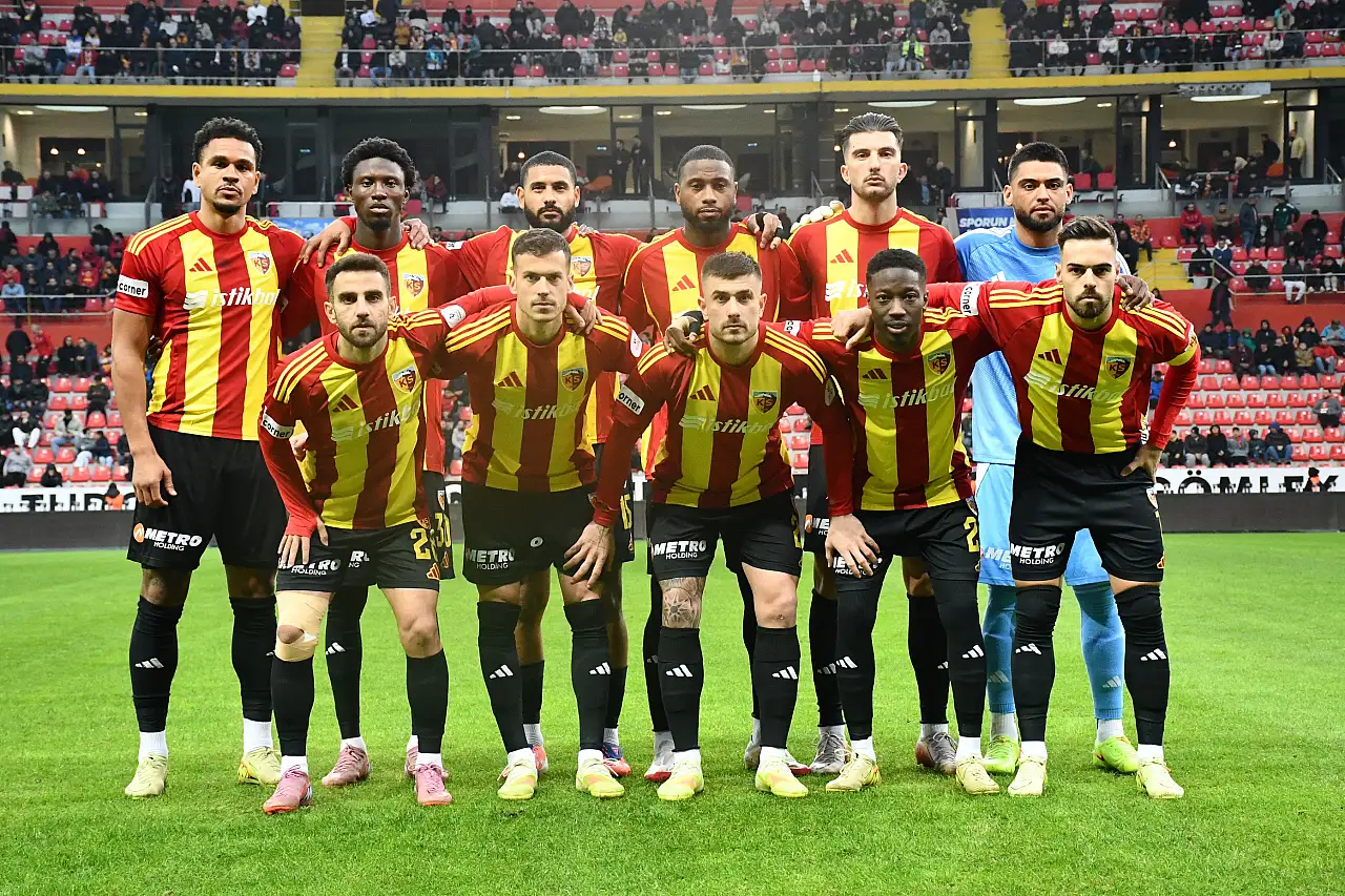 Kayserispor - Alanyaspor maçında ilk yarı sona erdi
