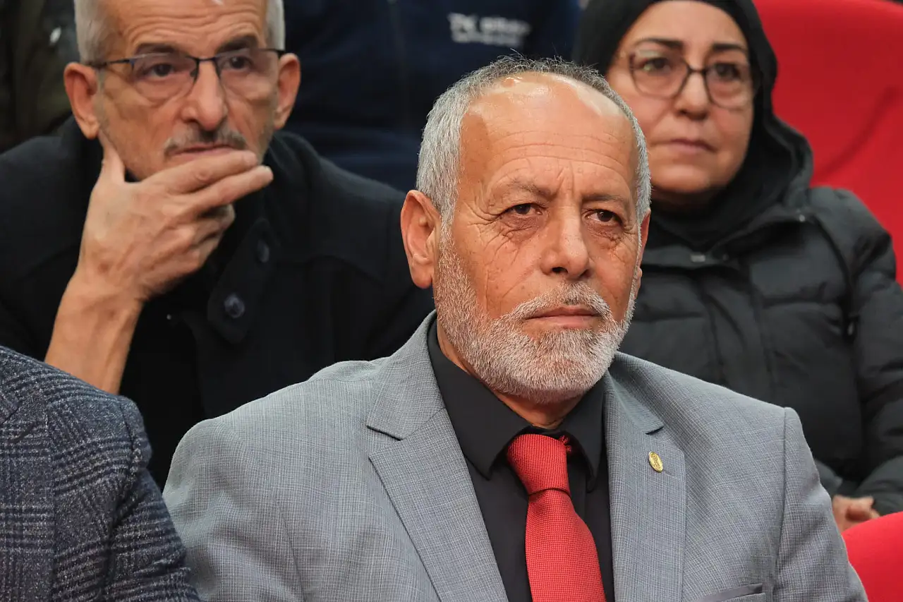 Başkan Faruk Ünsal güven tazeledi!