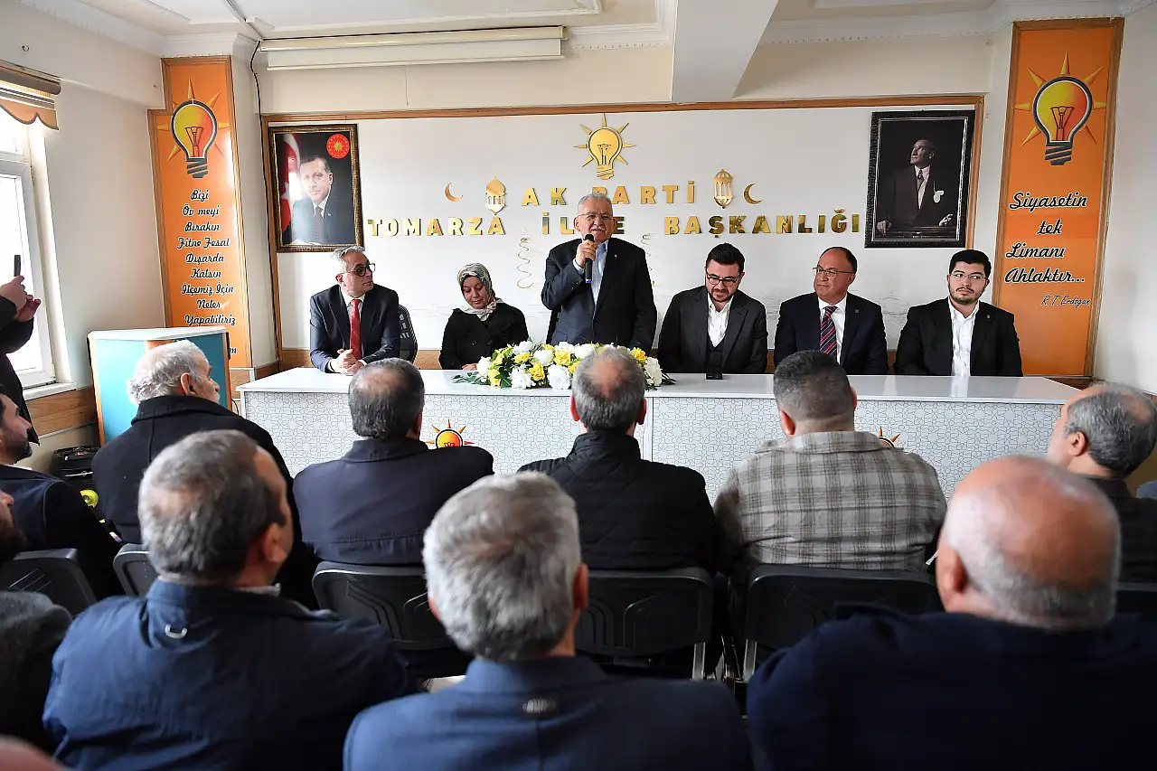 Başkan Büyükkılıç'ın 15'inci durağı Bünyan ve Tomarza oldu!