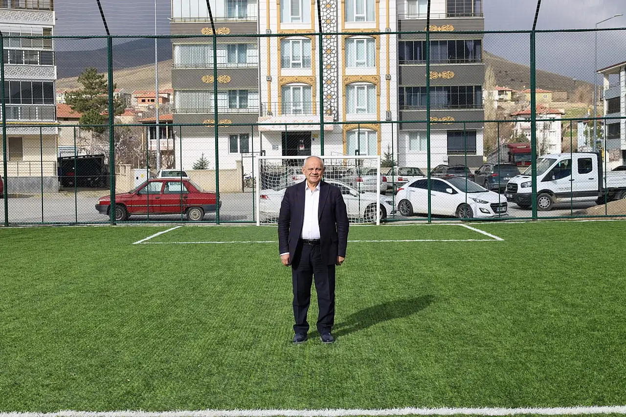 Yahyalı'da bu mahallede akşamları hareketlilik arttı: Başkan sahada inceleme yaptı