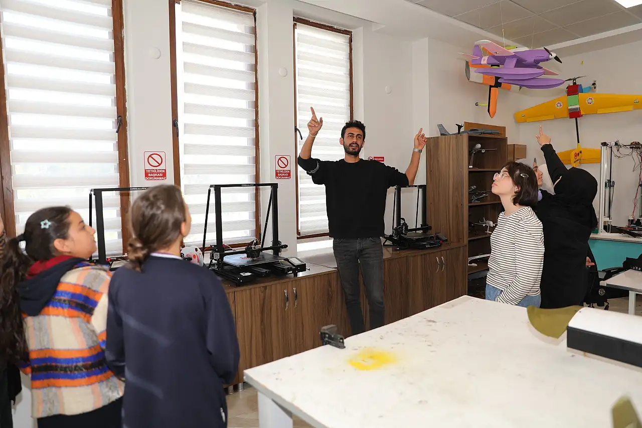 Kocasinan'da gelecek, bilim ve teknolojiyle şekilleniyor