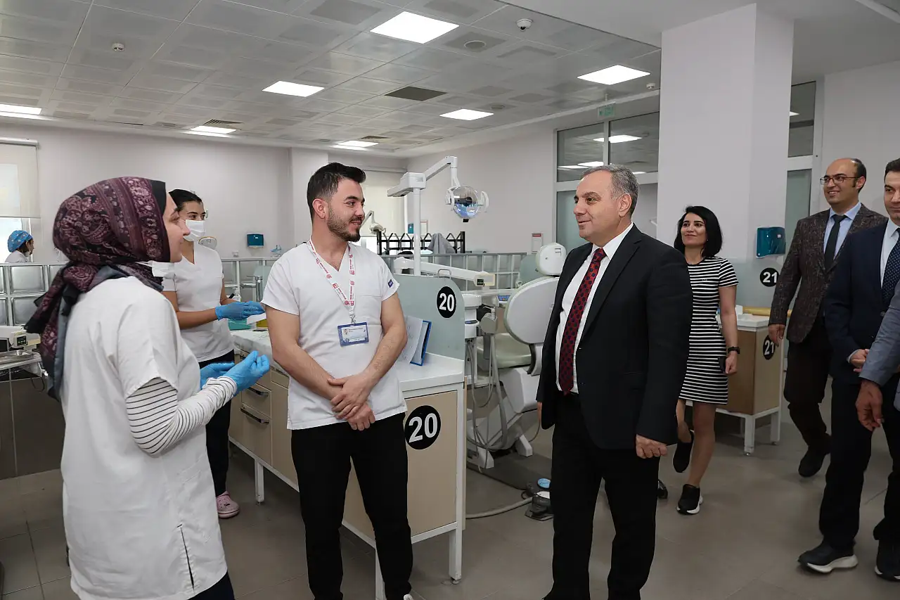 İç Anadolu Bölgesi'nin en önemli tesisleri arasında yer alıyor: Rektör Altun'dan dikkat çeken ziyaret!