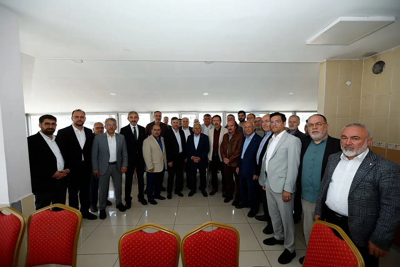Başkan Büyükkılıç 9 günde kentte adım atılmadık yer bırakmadı!