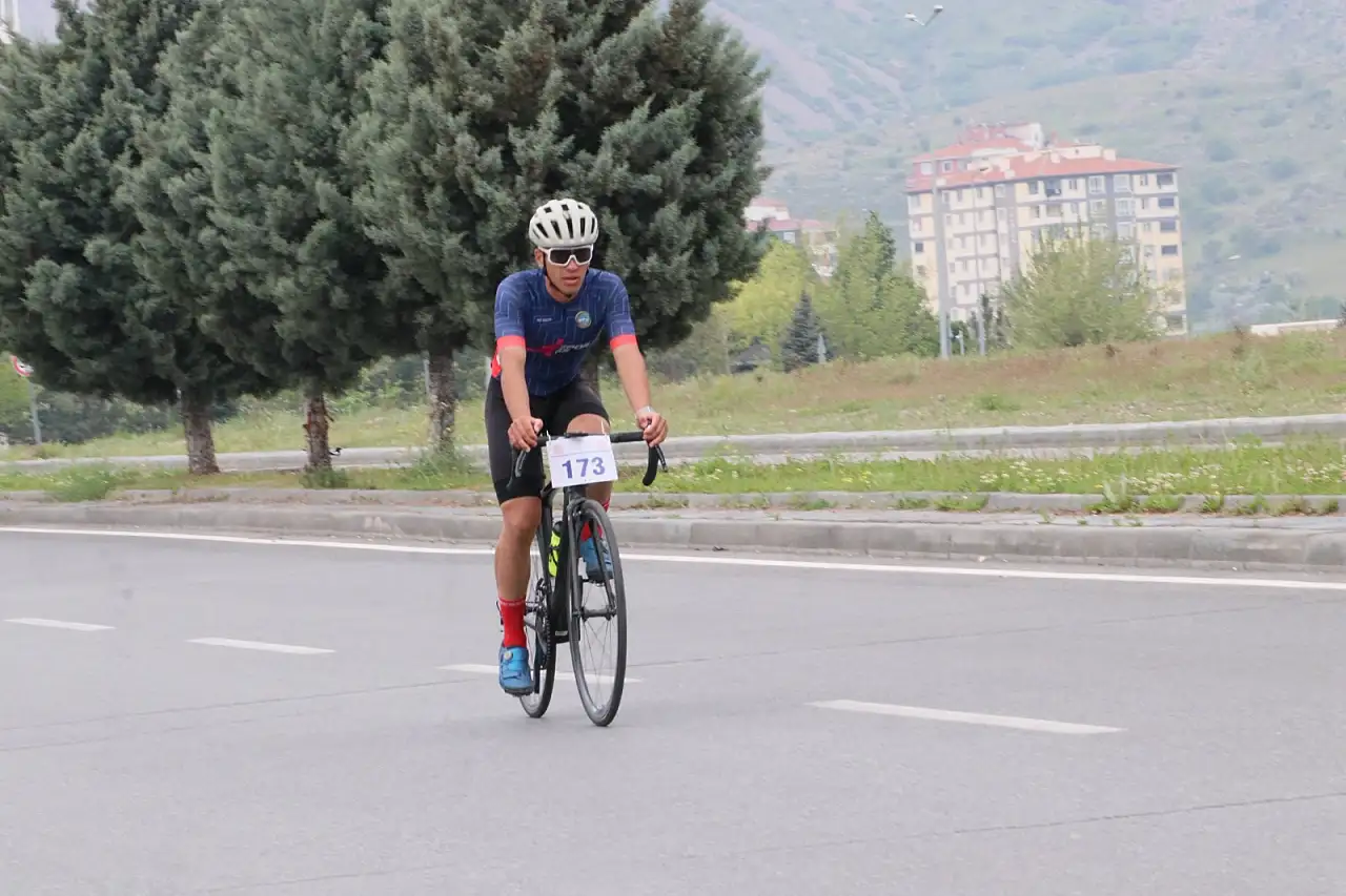 Okul Sporları Bisiklet İl Birinciliği Müsabakaları başladı