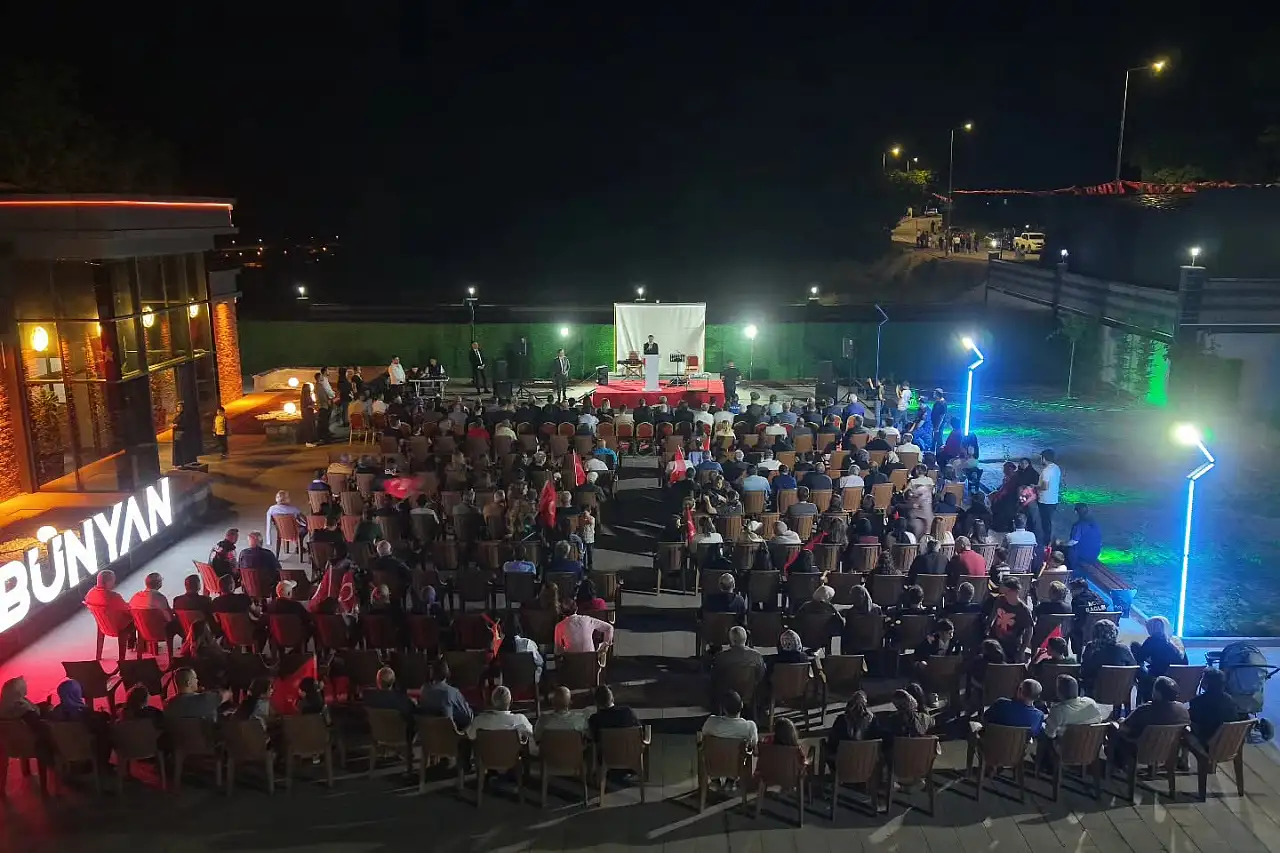 15 Temmuz'da anlamlı konuşma: Başkan Metin: 'Türk'ün ayağının bastığı yer Türk'ündür'