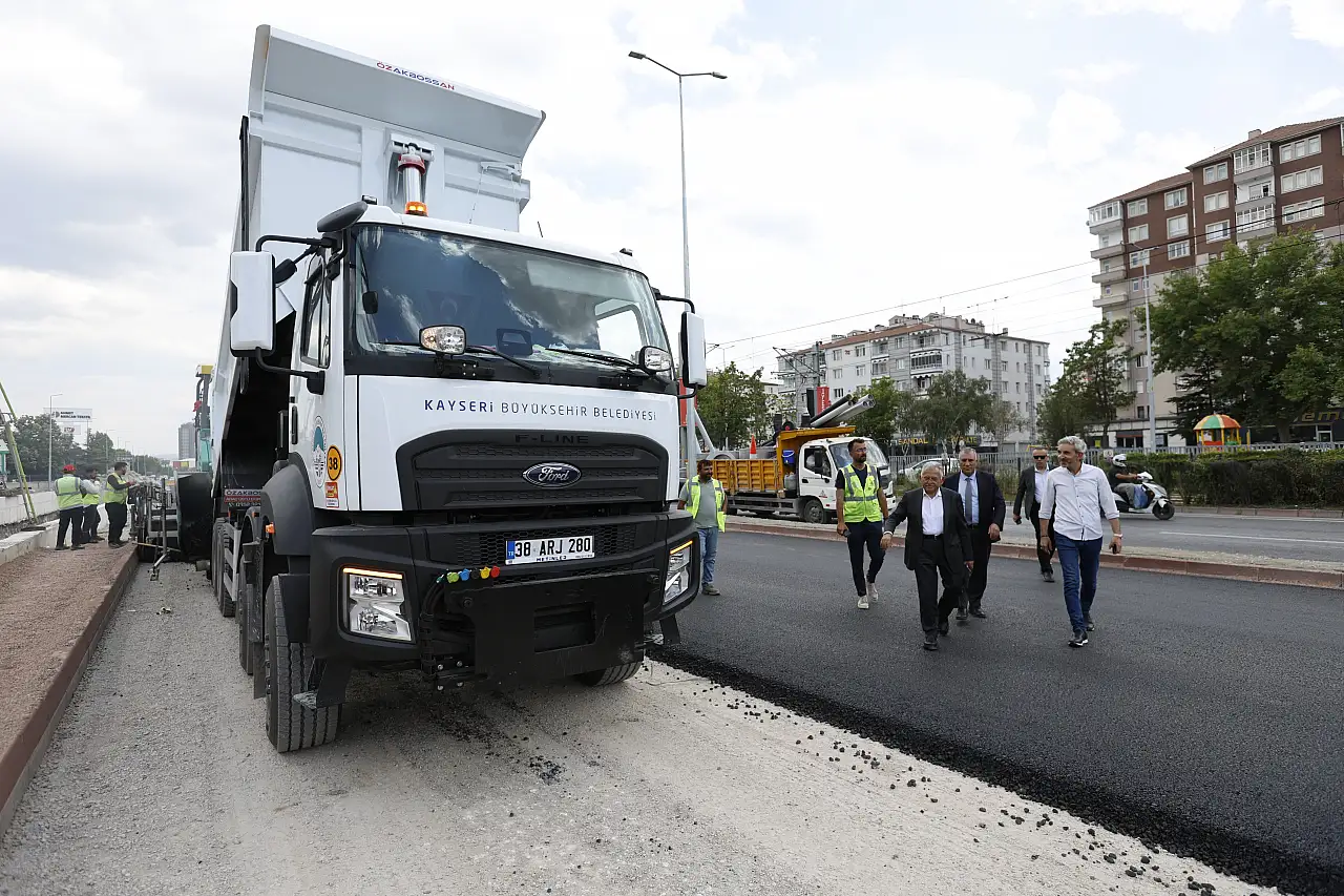 Kayseri'nin üst geçit projesinde sona doğru: Asansörlü sistem hizmete giriyor!
