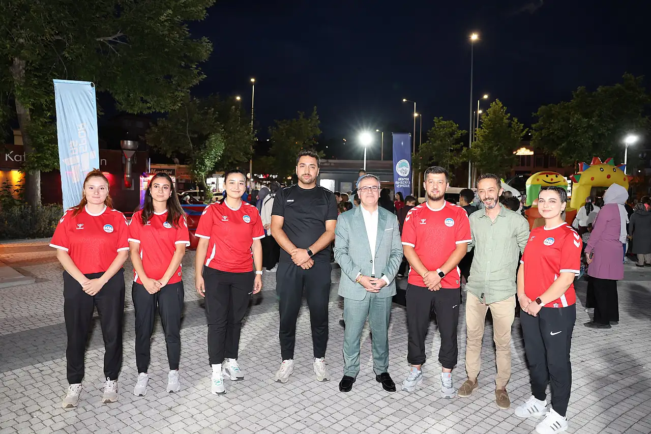 Hacılar meydanından renkli görüntüler!