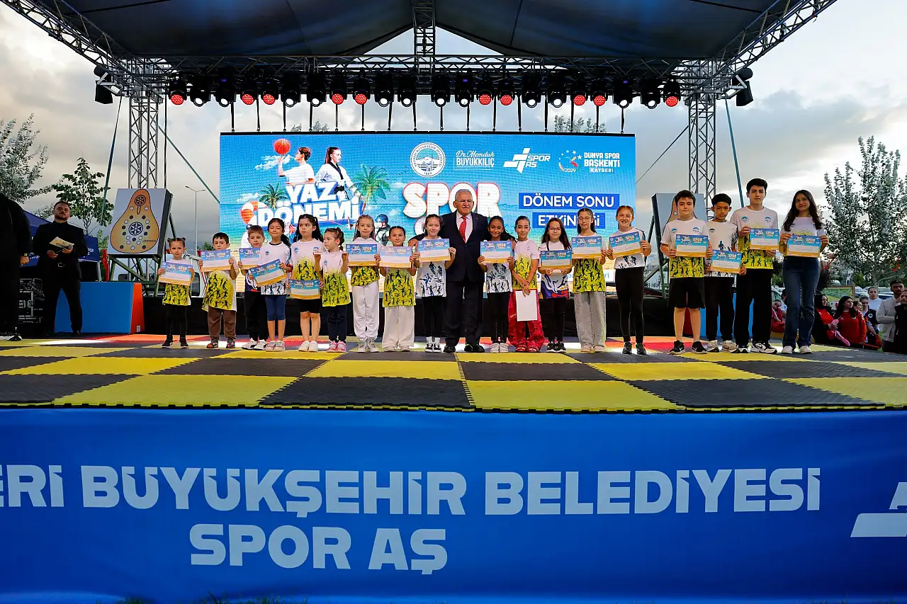 Başkan duyurdu: Yaz Spor Okulları binlerce öğrencinin buluşma noktası oldu!