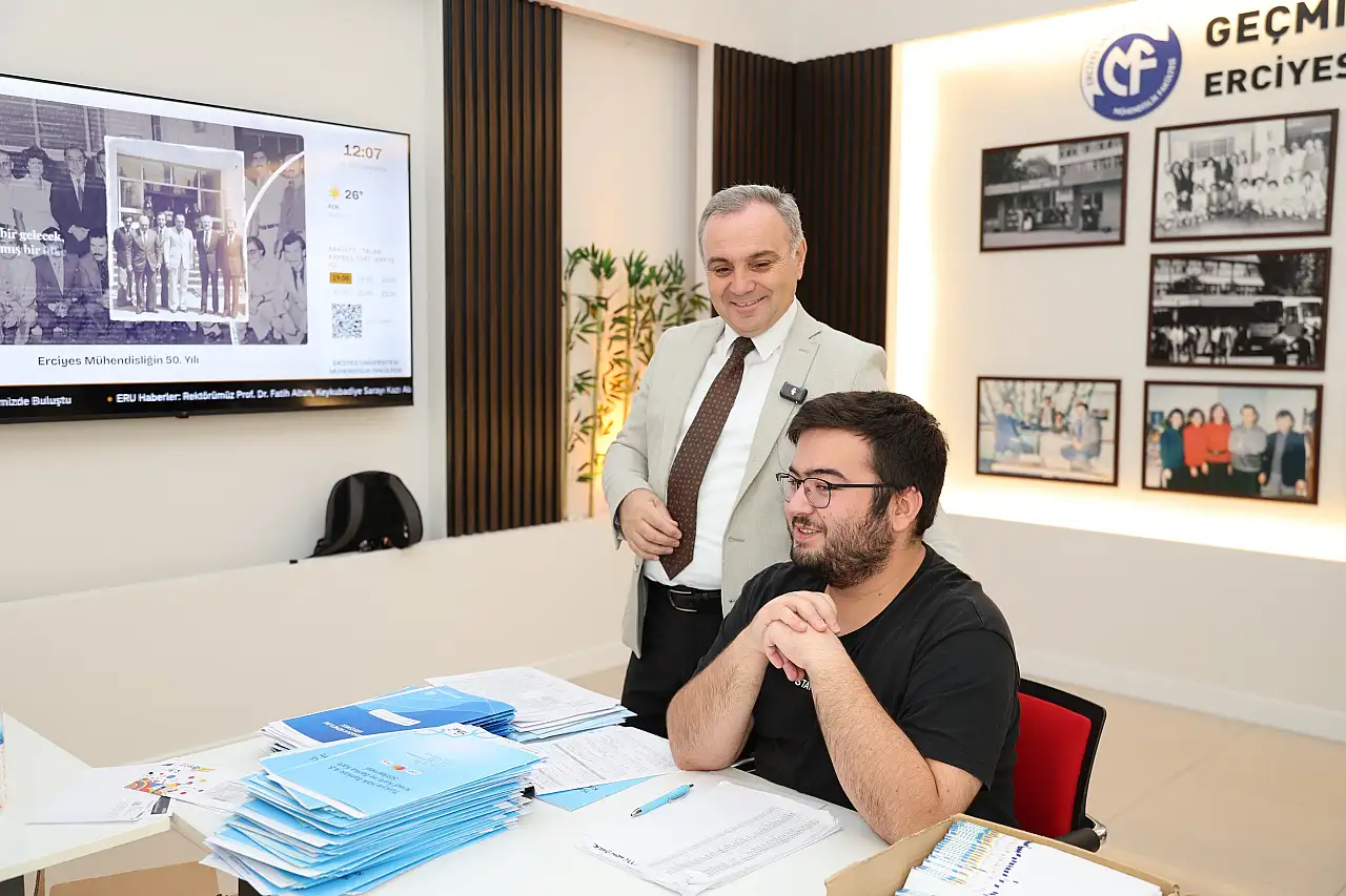 Erciyes Üniversitesi'nde o fakülte yenilendi! Öğrencileri değişiklikler bekliyor