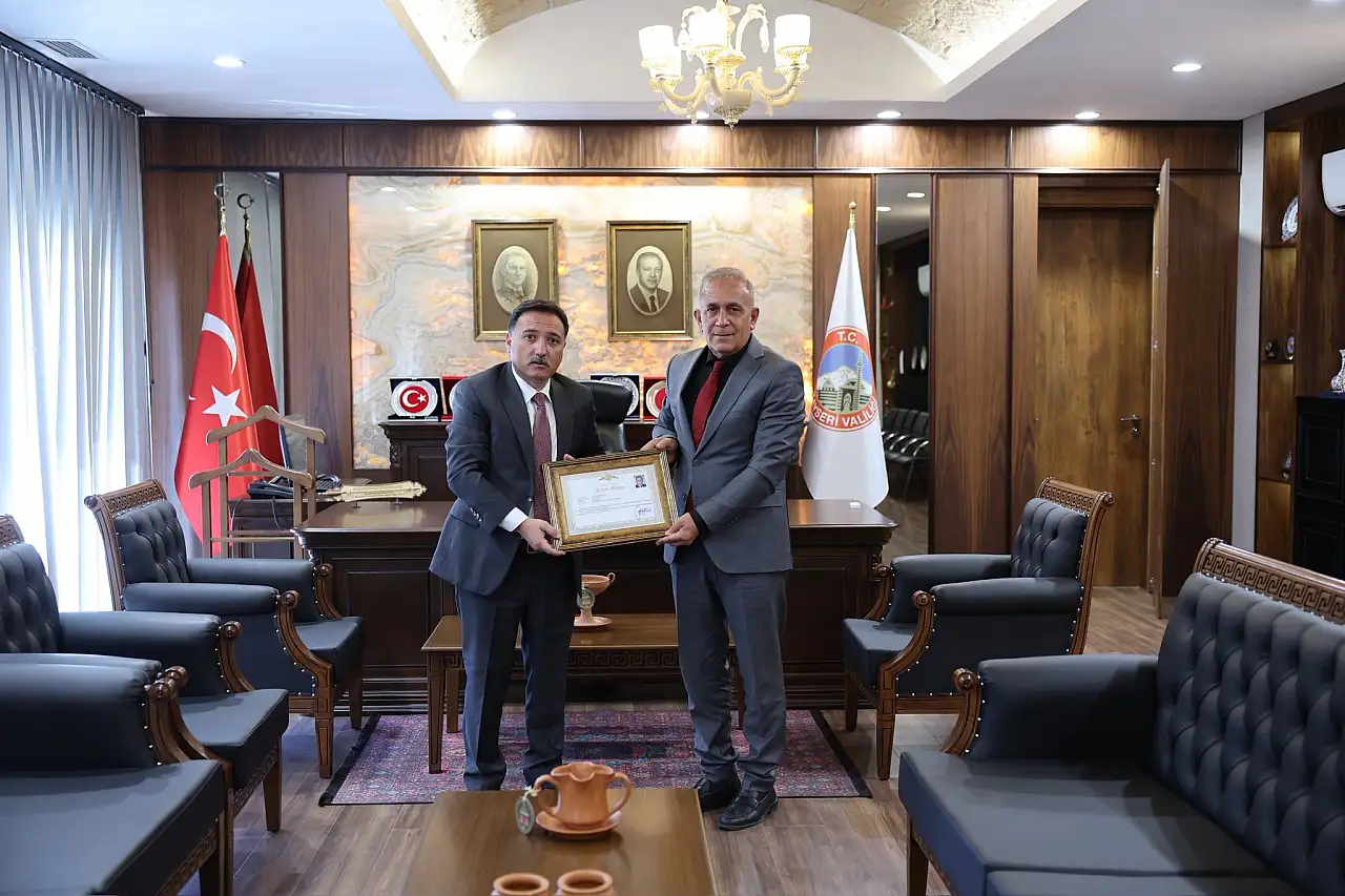 Kayseri'de peş peşe değişiklik: İl Göç İdaresi Müdürü Kars'a gidiyor!