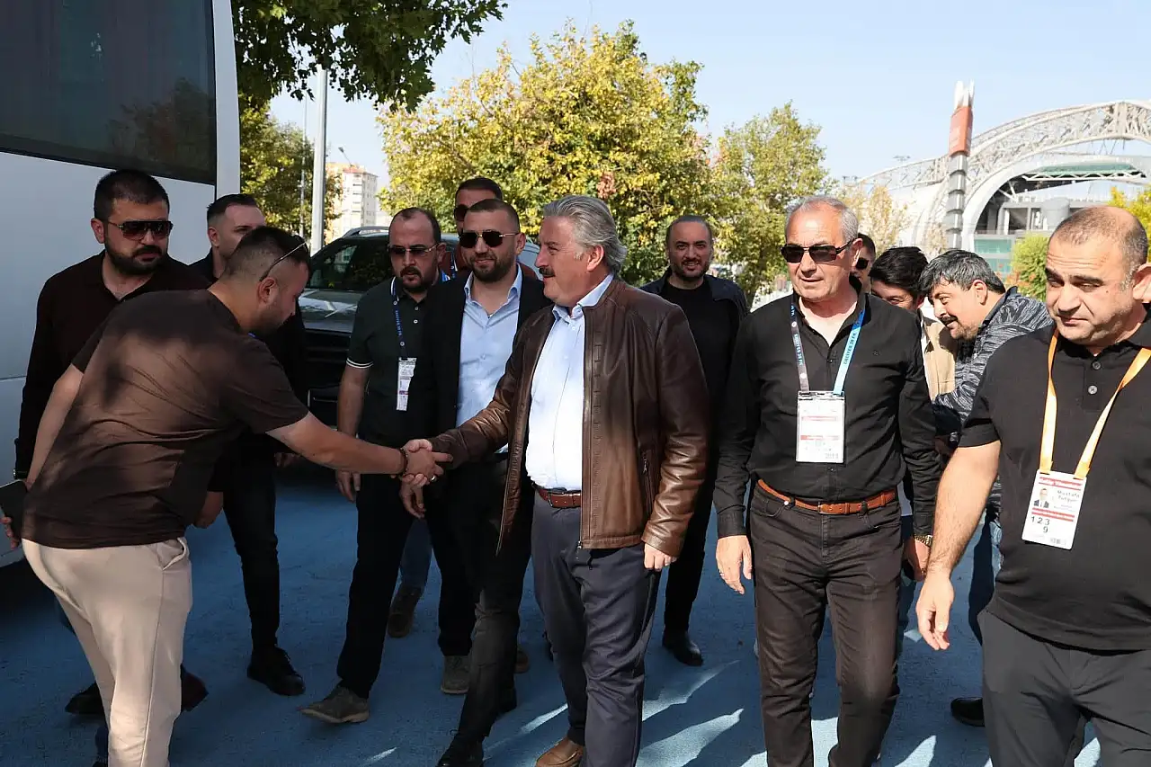 Kayseri'de 6 gollü zaferin perde arkası! Başkan Ersoy o ismi işaret etti