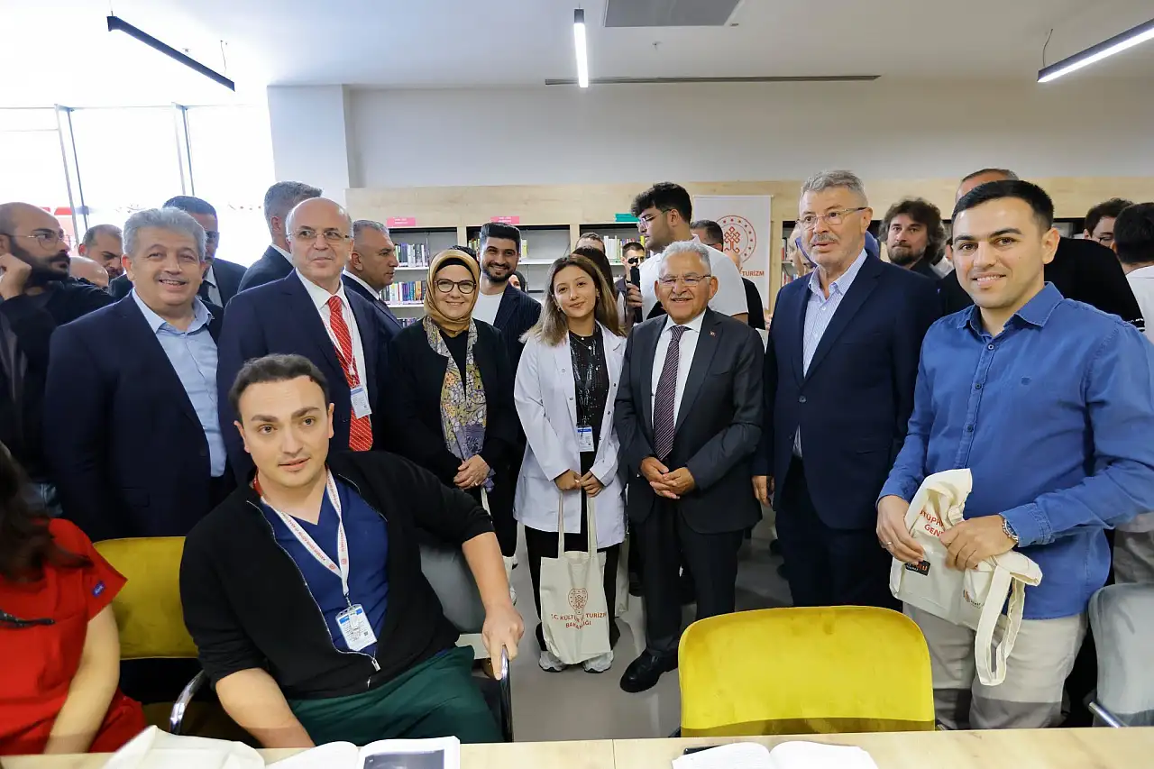 Ayşe Böhürler: Yatırımlar devam edecek