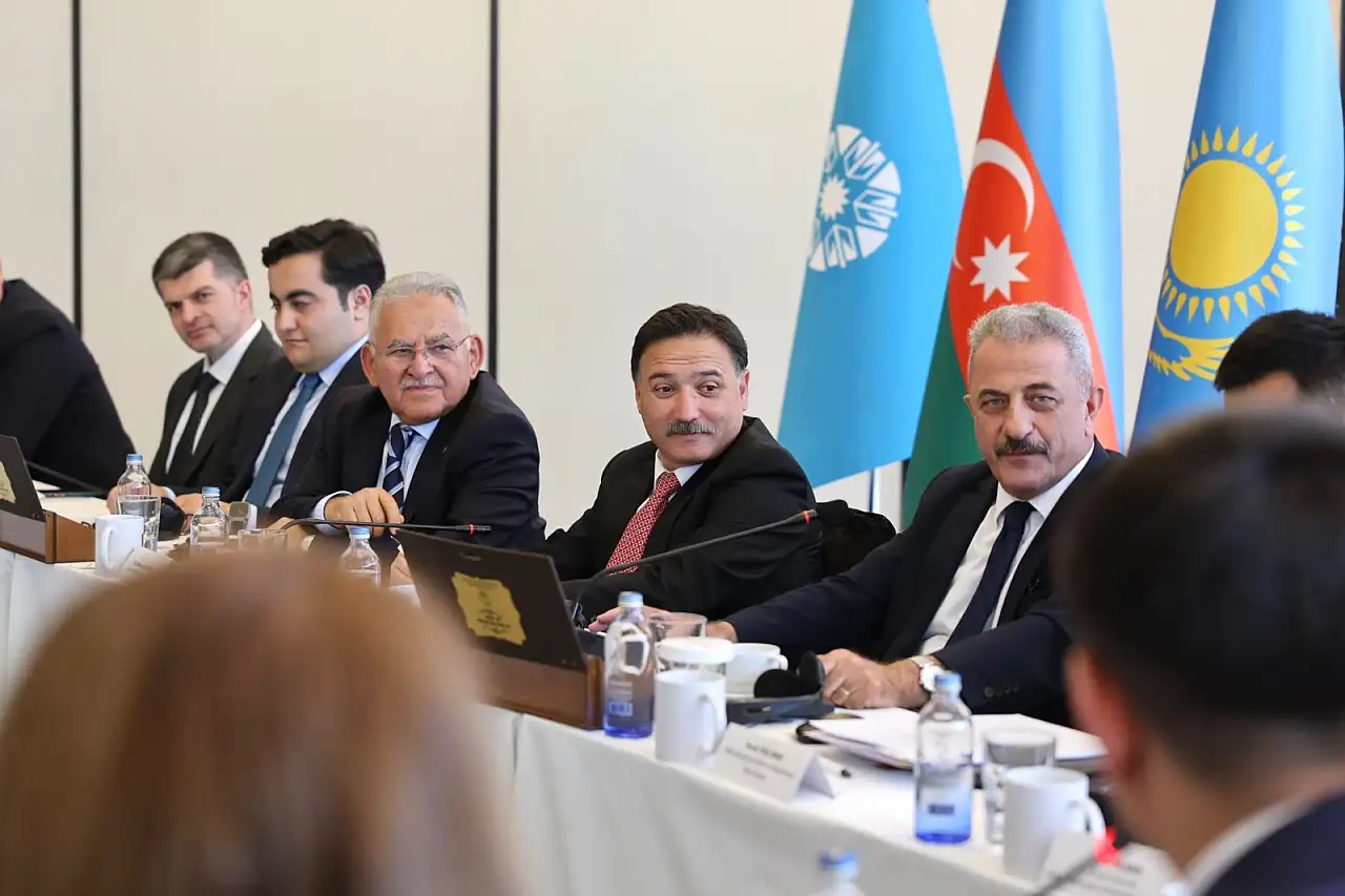 Kayseri'de tarihi buluşma: Türk dünyası için düğmeye basıldı!