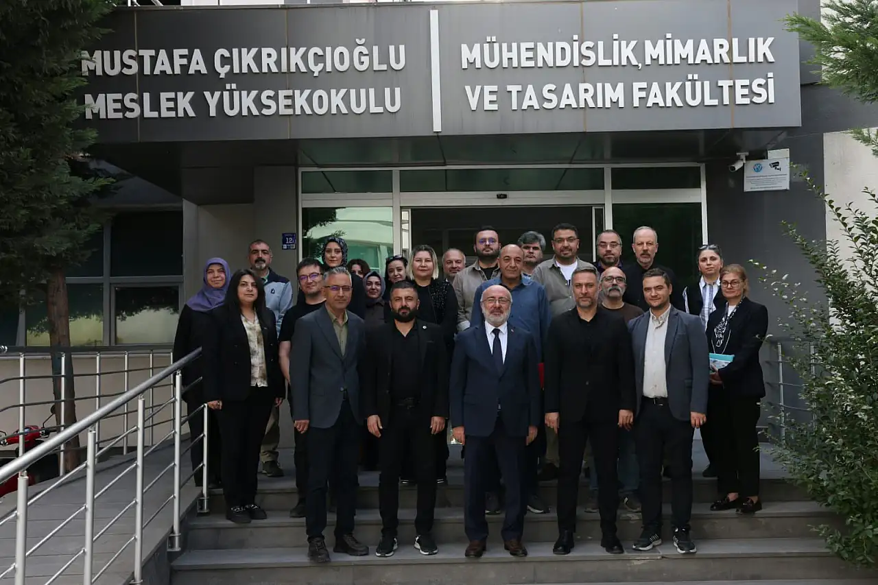 Kayseri'de üniversitede akreditasyon hazırlığı! Saha ziyareti öncesi kritik toplantı