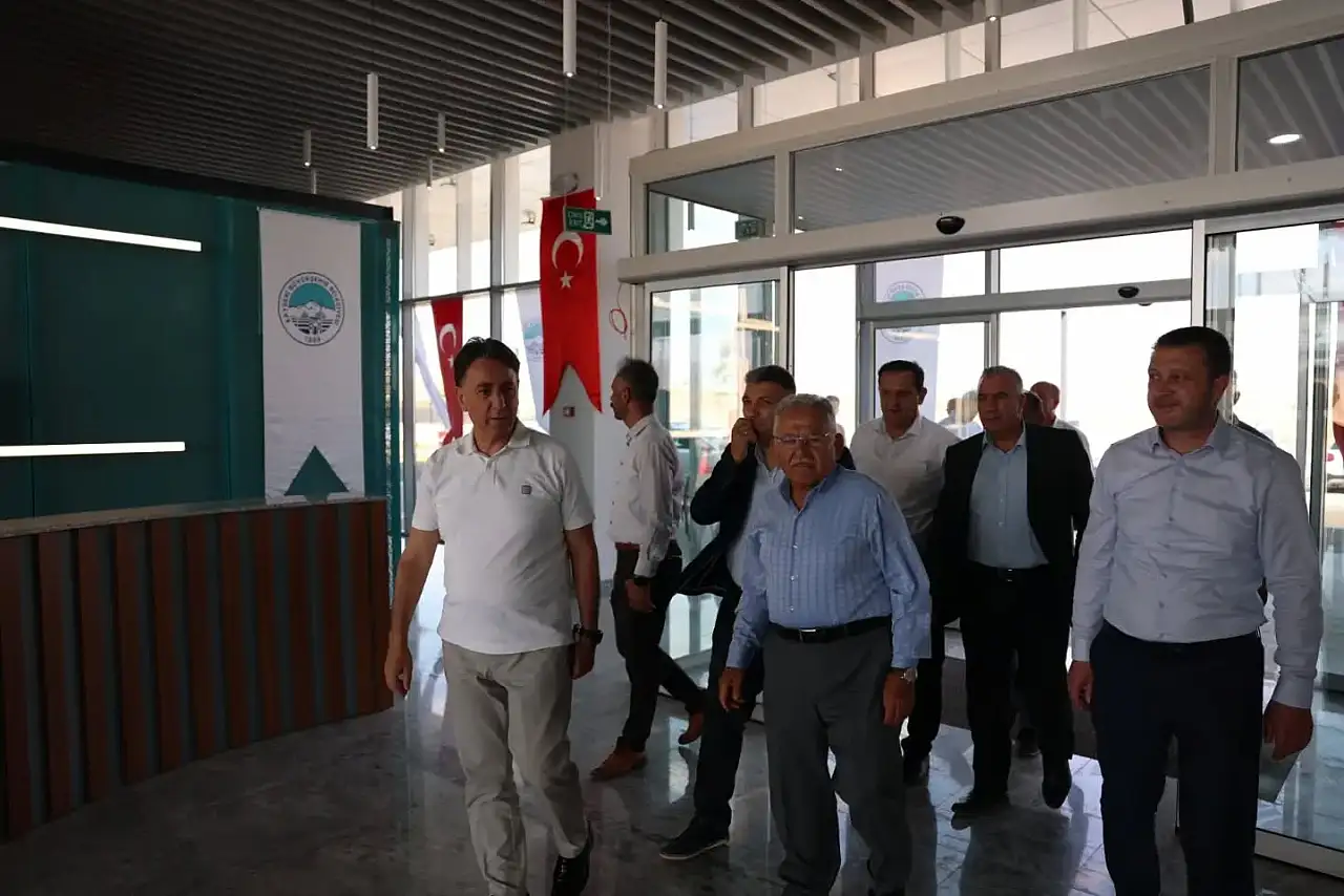 Develi'de verilen söz havada kaldı! Başkan Büyükkılıç yerinde inceledi
