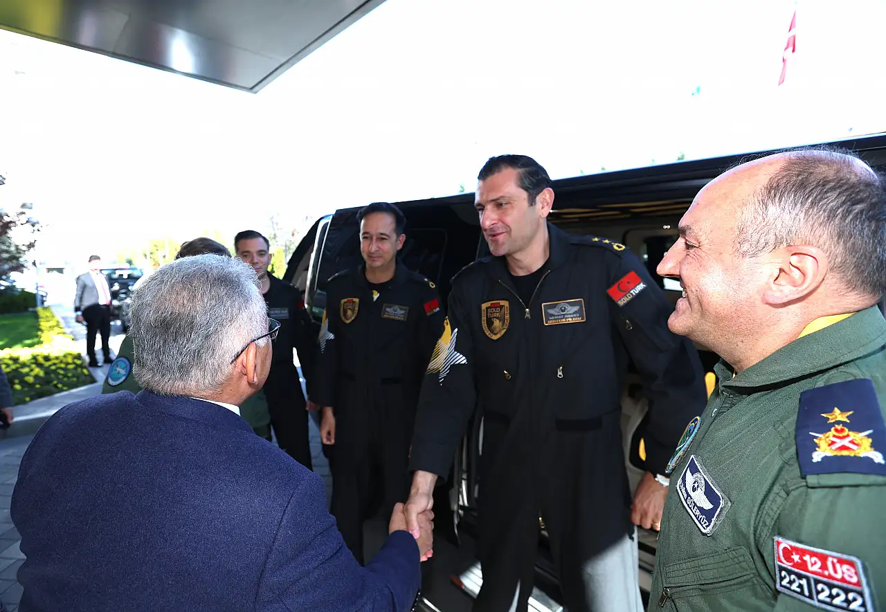 Büyükkılıç SOLOTÜRK ekibini ağırladı!