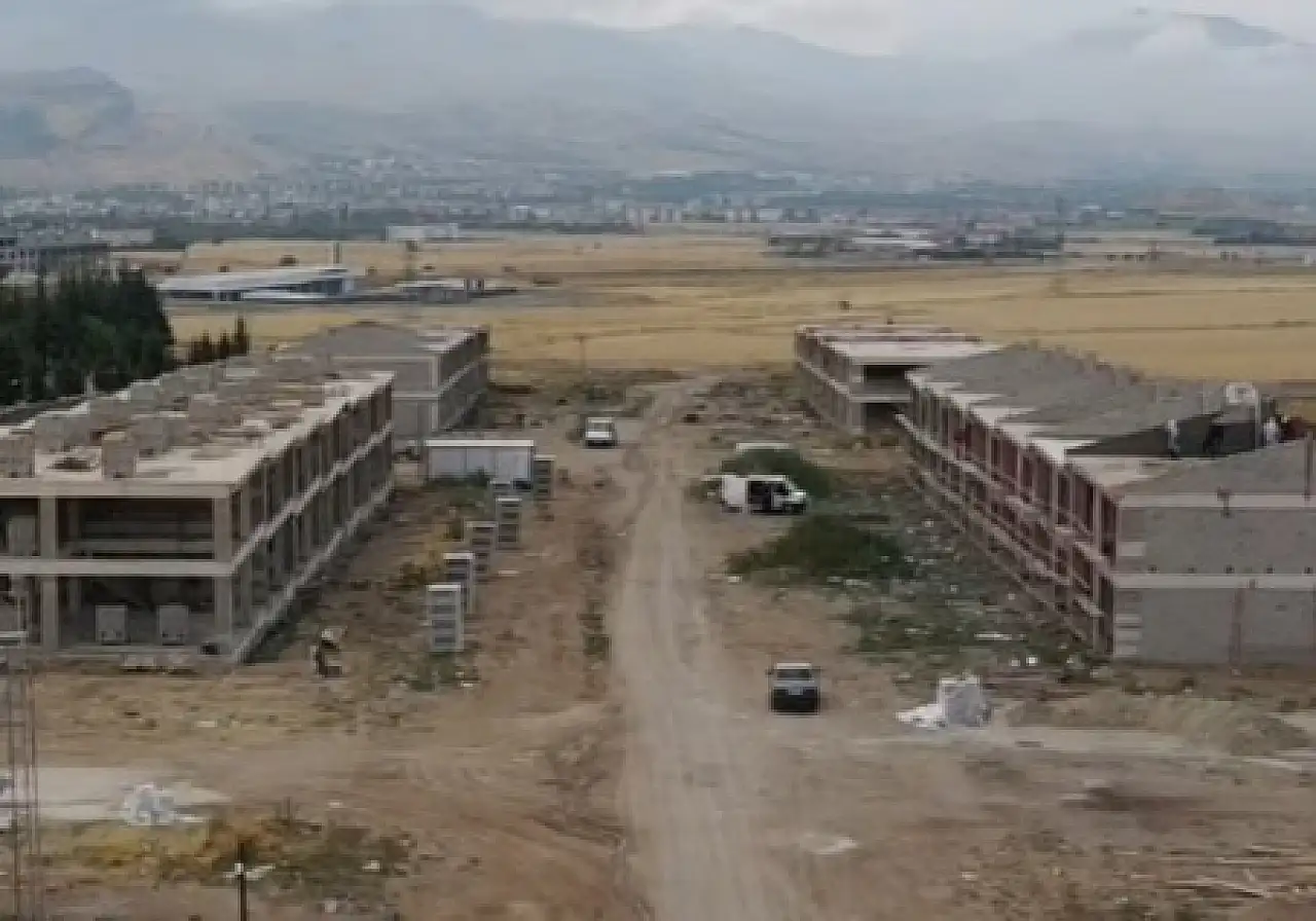 Develi Galericiler Sitesi yıl sonuna hazırlanıyor: 45 dükkan ilçeye kazandırılacak!