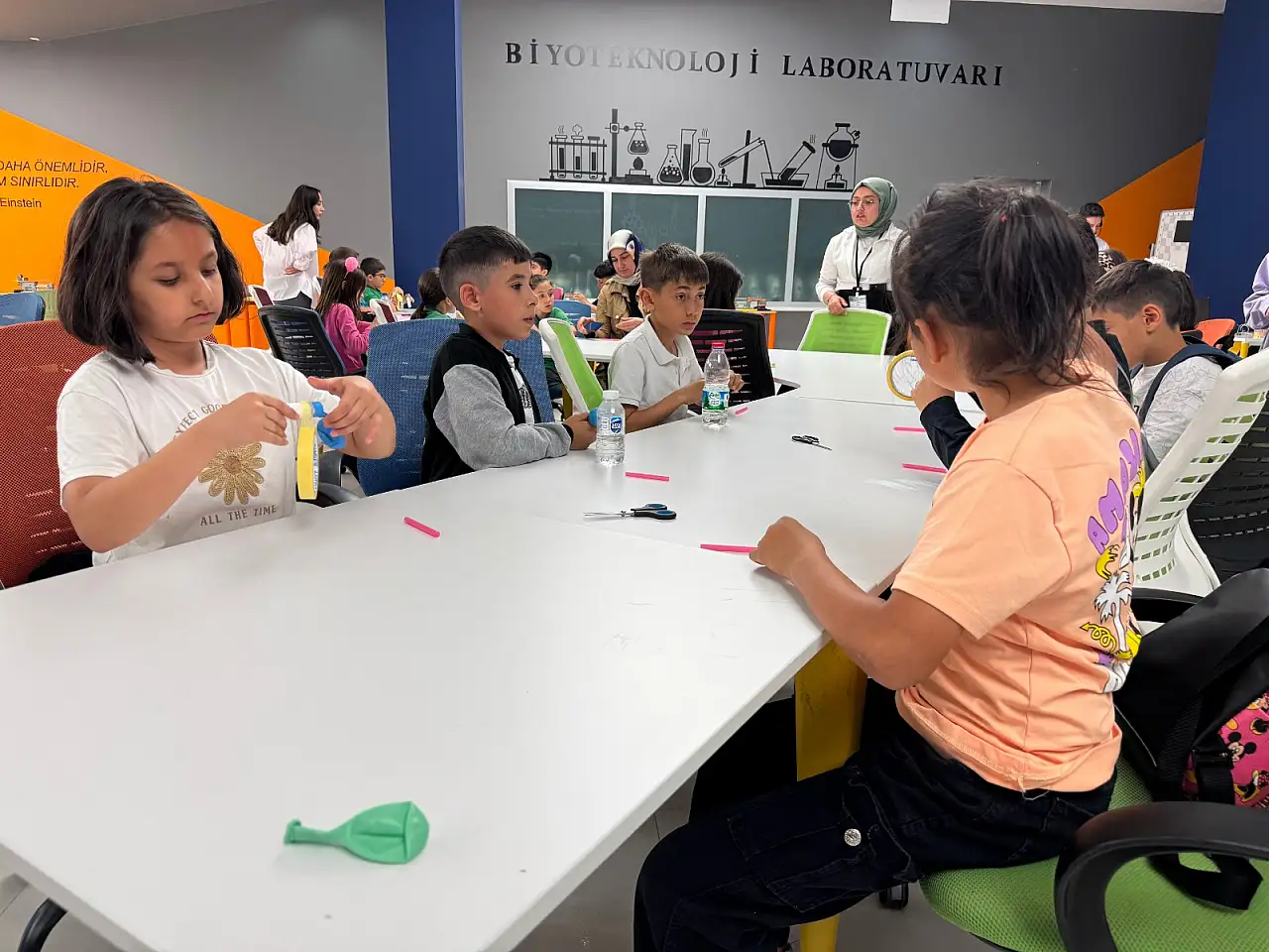 Kayseri Bilim Merkezi, minik zihinleri bilimle buluşturuyor
