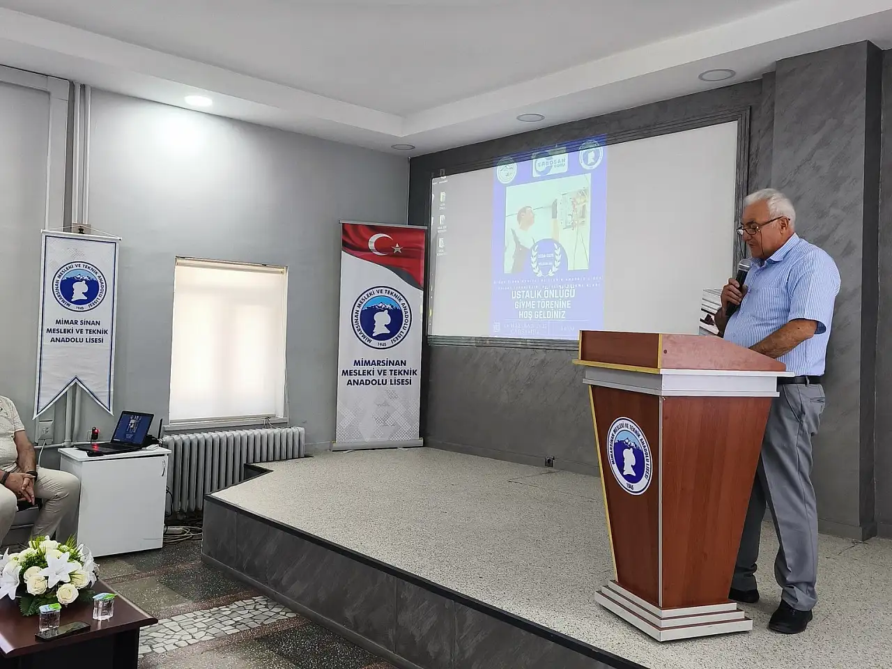 Bu okullarda öğrenciler hem mezun hem de usta oldu!