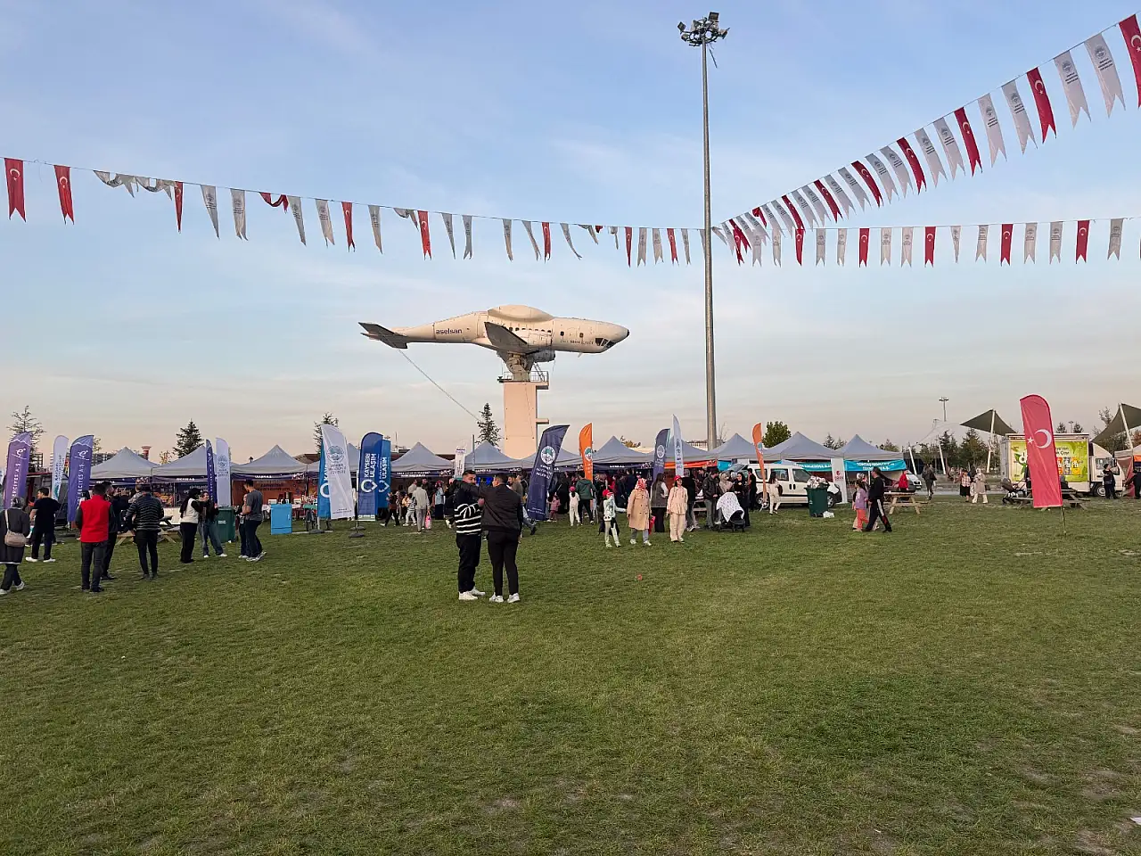 Kayseri'de Bilim ve Teknoloji Festivali Yoğun İlgi Gördü