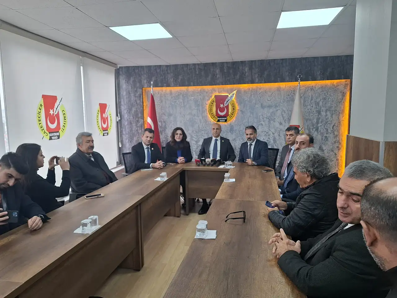 CHP'den Kayserililere davet: Özgür Özel yarın Kayseri'de olacak