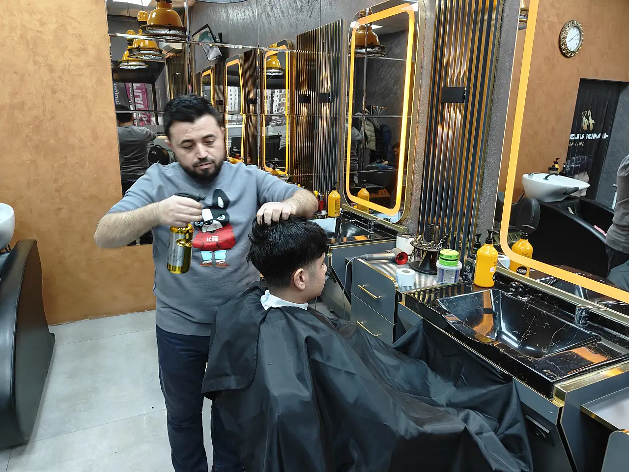 Yapay Zeka uygulamaları berberlerde bakın ne için kullanılıyor?