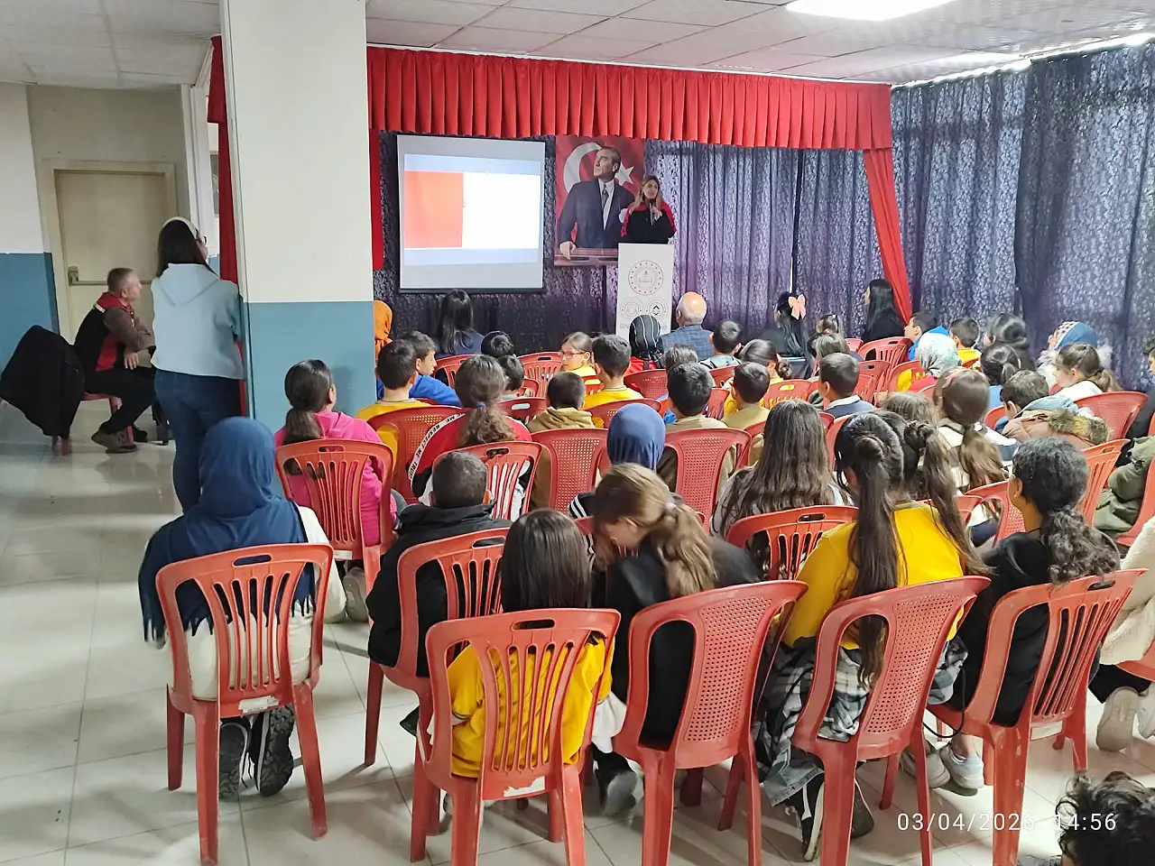 Kayseri'de farkındalık eğitimi: Güneşli Ortaokulu'nda anlamlı etkinlik!