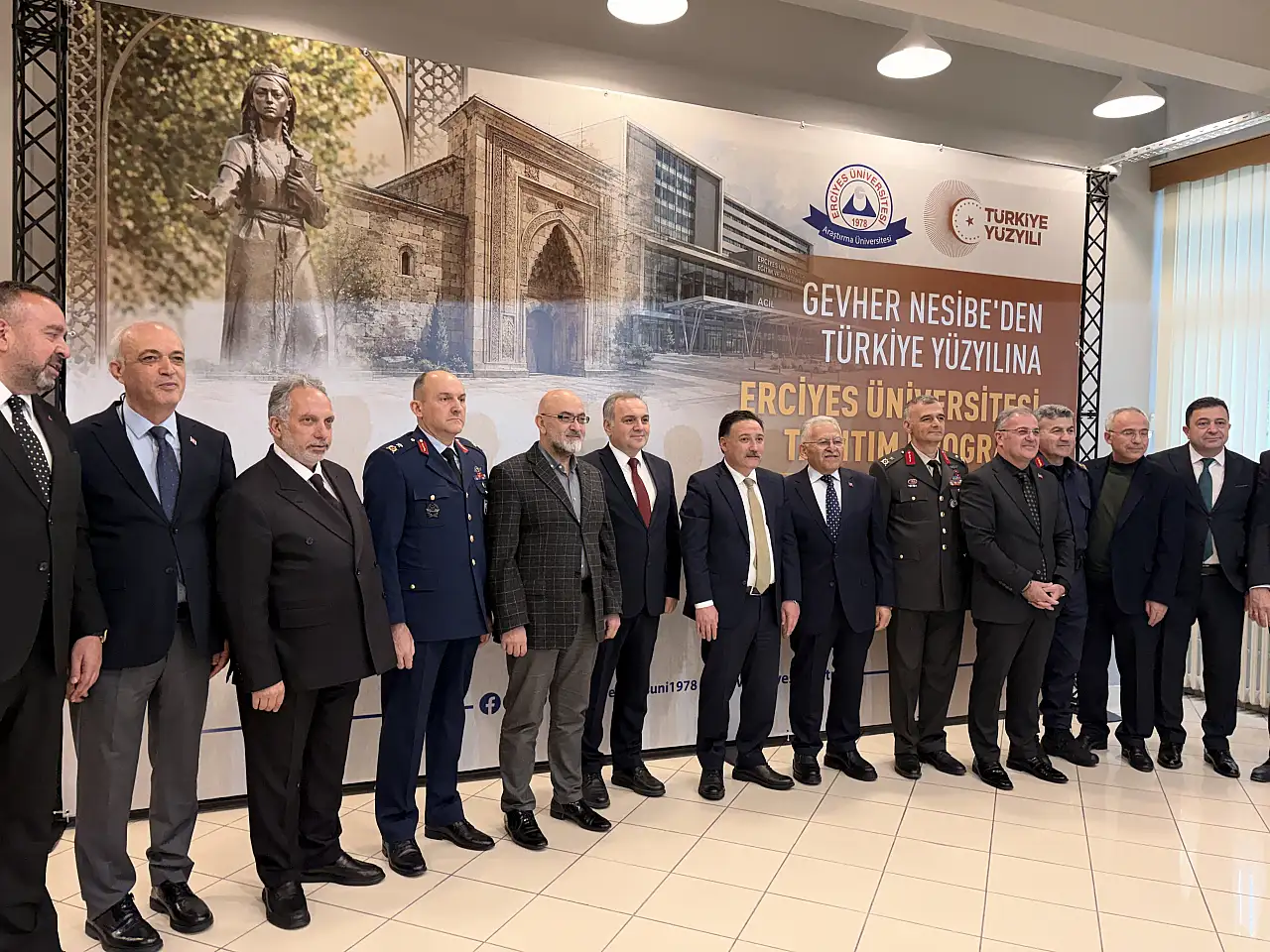 Kayseri'nin geleceği için çarpıcı mesaj: 'Lokomotif kim olacak?'