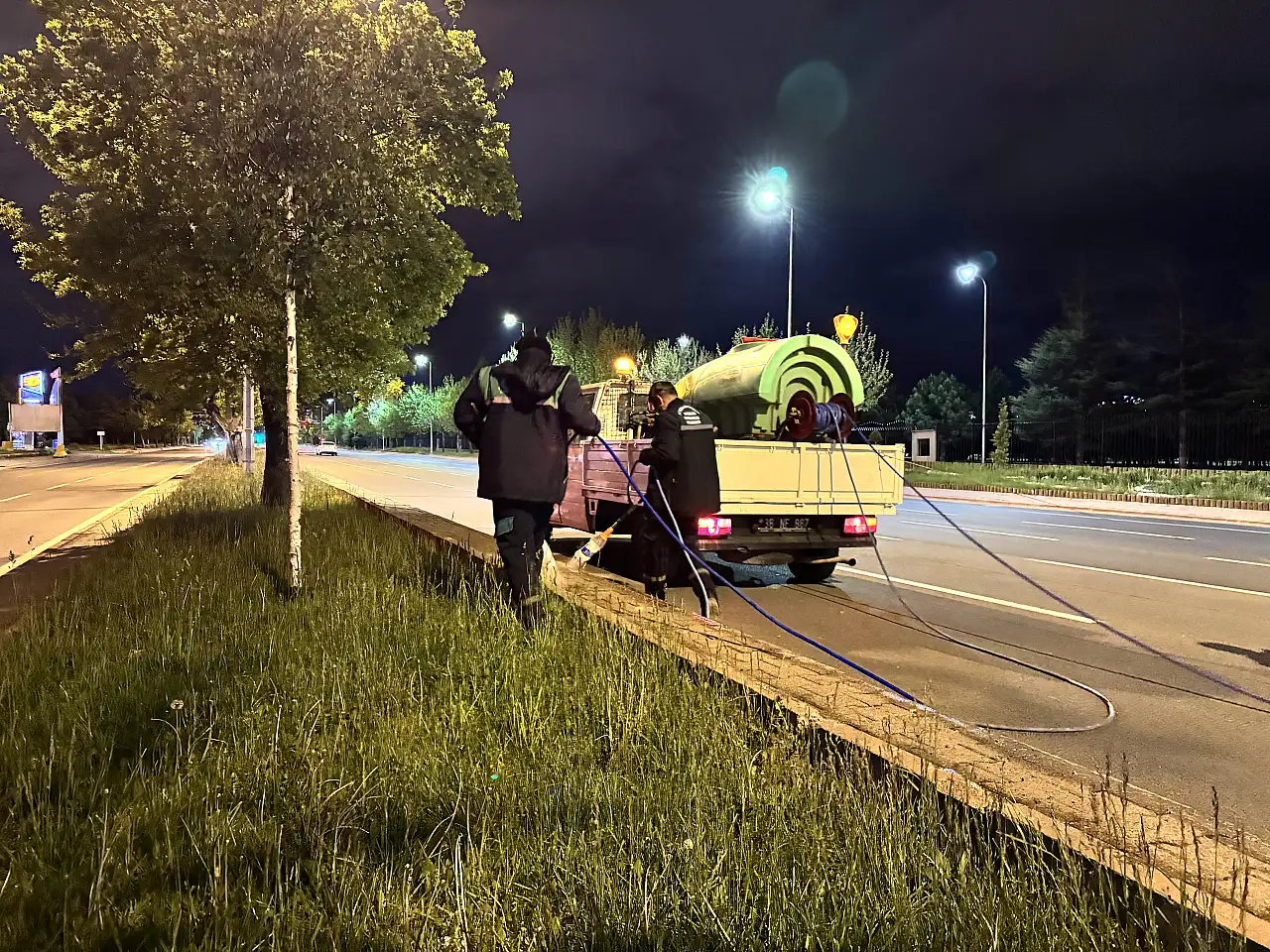 Kayseri'de gece olunca sokaklar onlara emanet: Çalışmalar başladı!