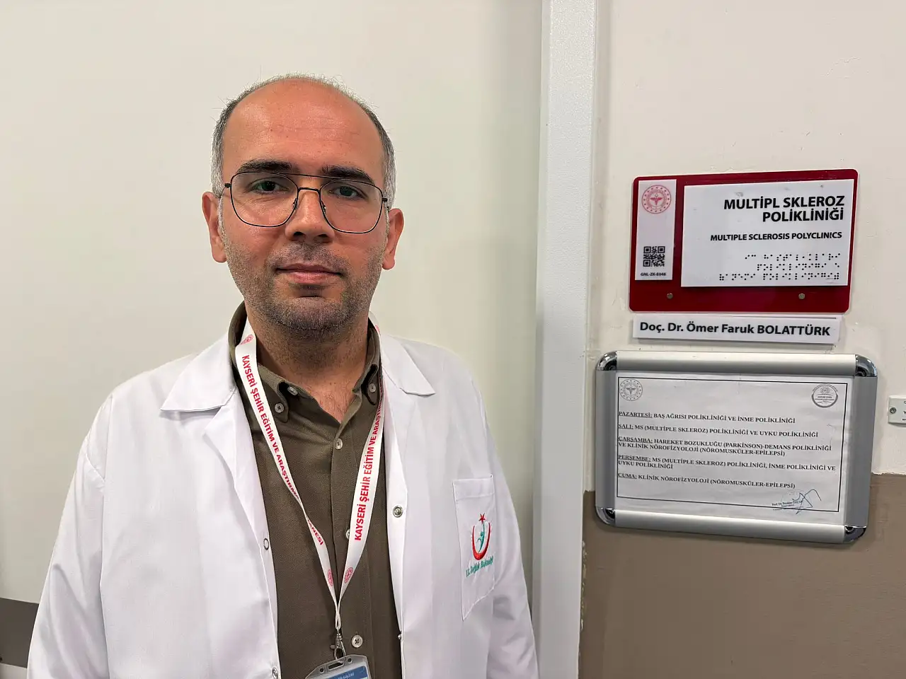 MS en çok gençleri vuruyor! Uzman doktordan dikkat çeken uyarılar