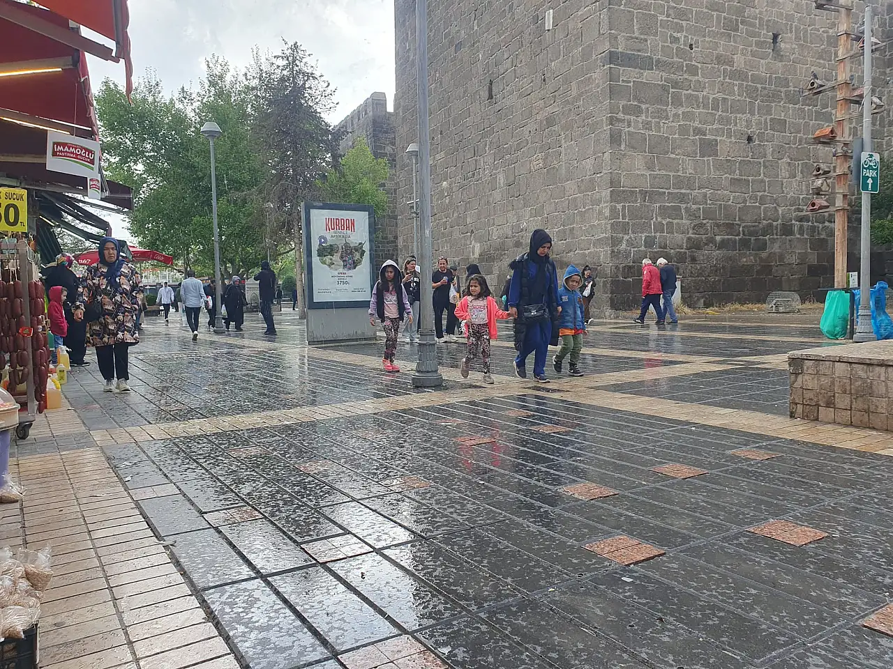 Kayseri'de bereketli bayram alışverişi!
