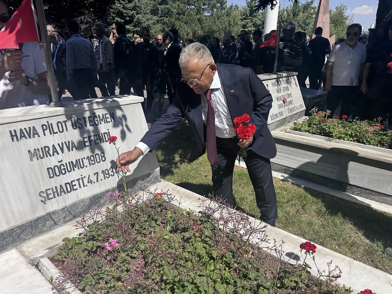 Vali Çiçek'ten çok konuşulacak sözler: 'Şehitlerimiz haklarını helal etmezse...'