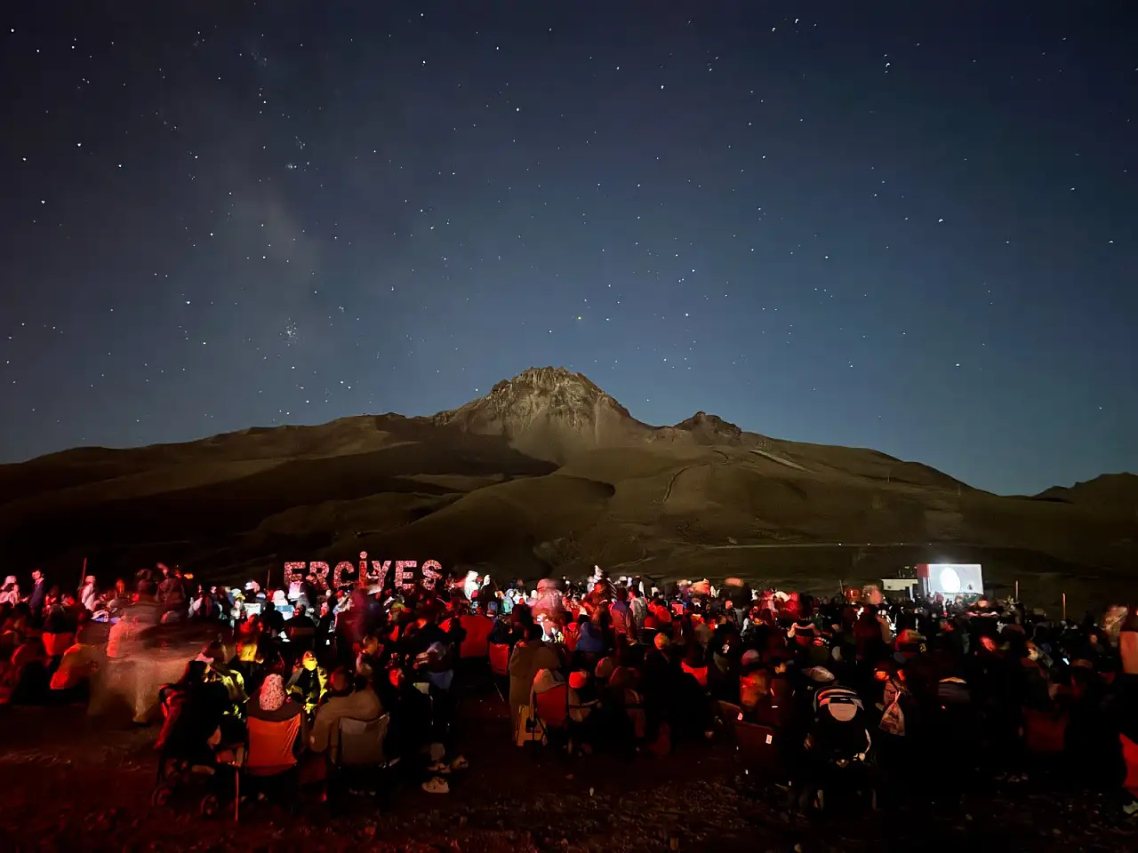 Kayseri'de perseid meteor yağmuru şöleni seyredilecek