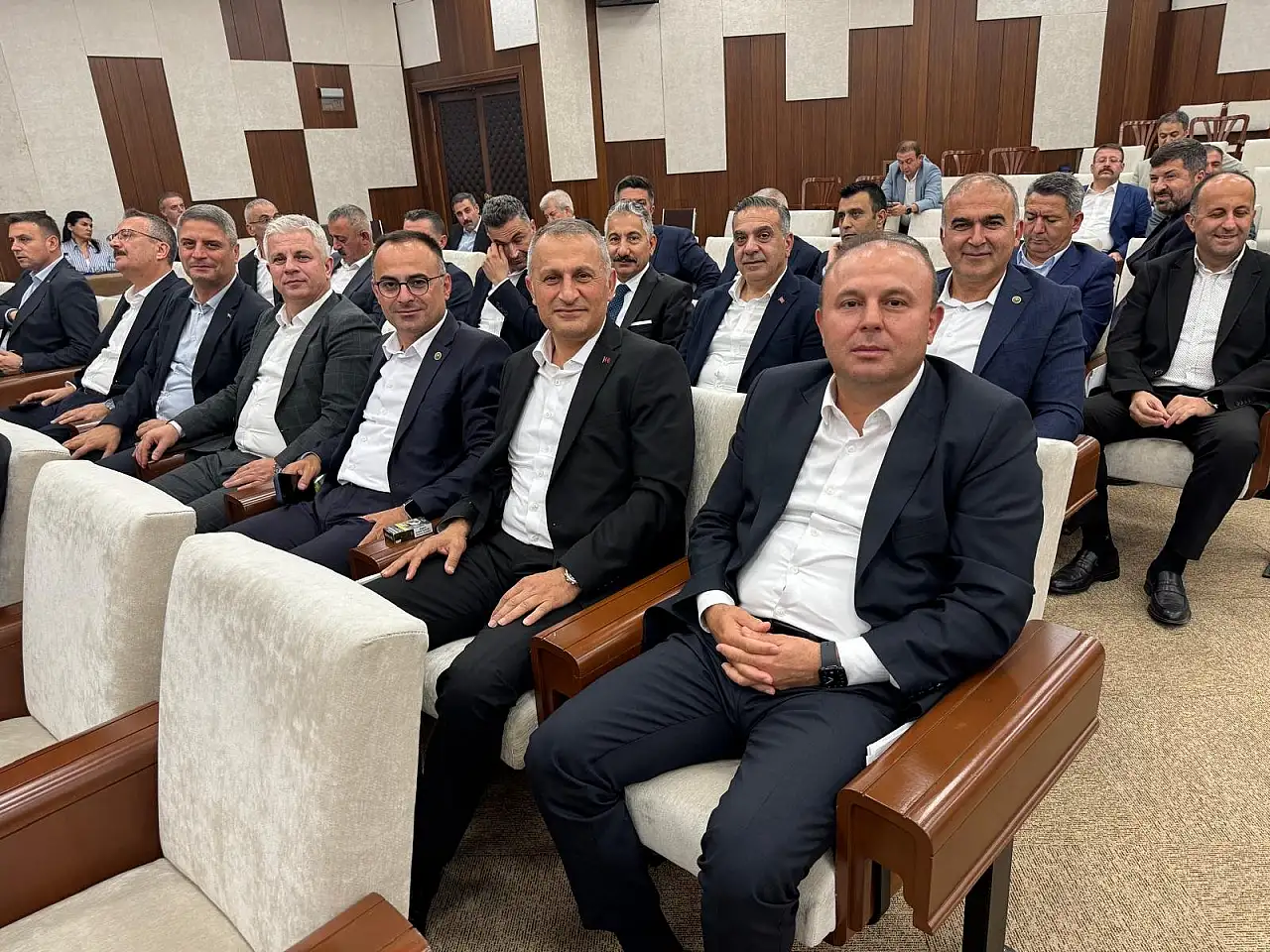 İl Müdürü Saklav'dan Ankara çıkarması: Bakanlıkta düzenlenen toplantıya katıldı!