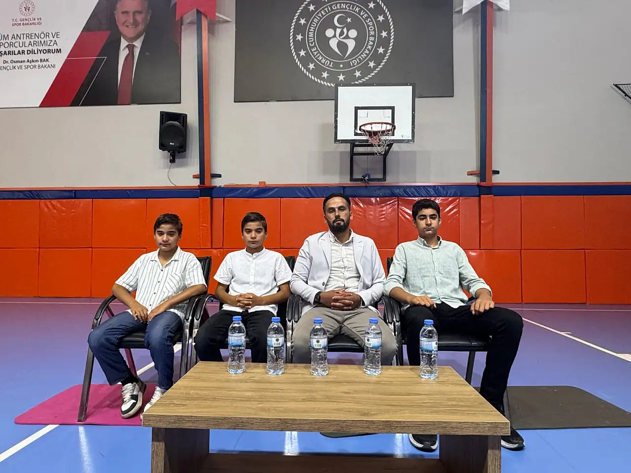 Kayseri'de basketbolcu 3 kardeş, Aliağa Petkimspor'a transfer oldu