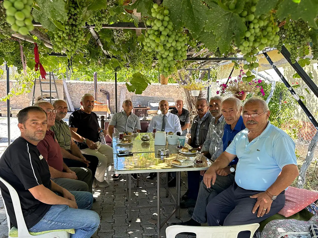 Vekil Genç'ten ilçe ziyaretlerine büyük hassasiyet: Akkışla, Özvatan ve Felahiye...