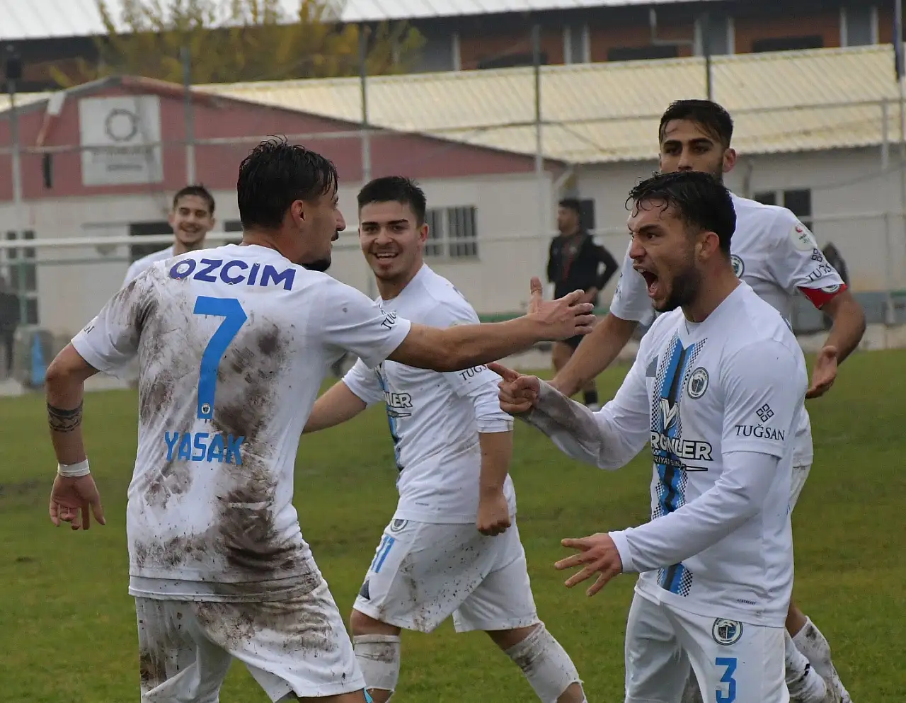 Erciyes 38 FK, Diyarbakır'da kazandı maç sonu kavga çıktı! (1-2)