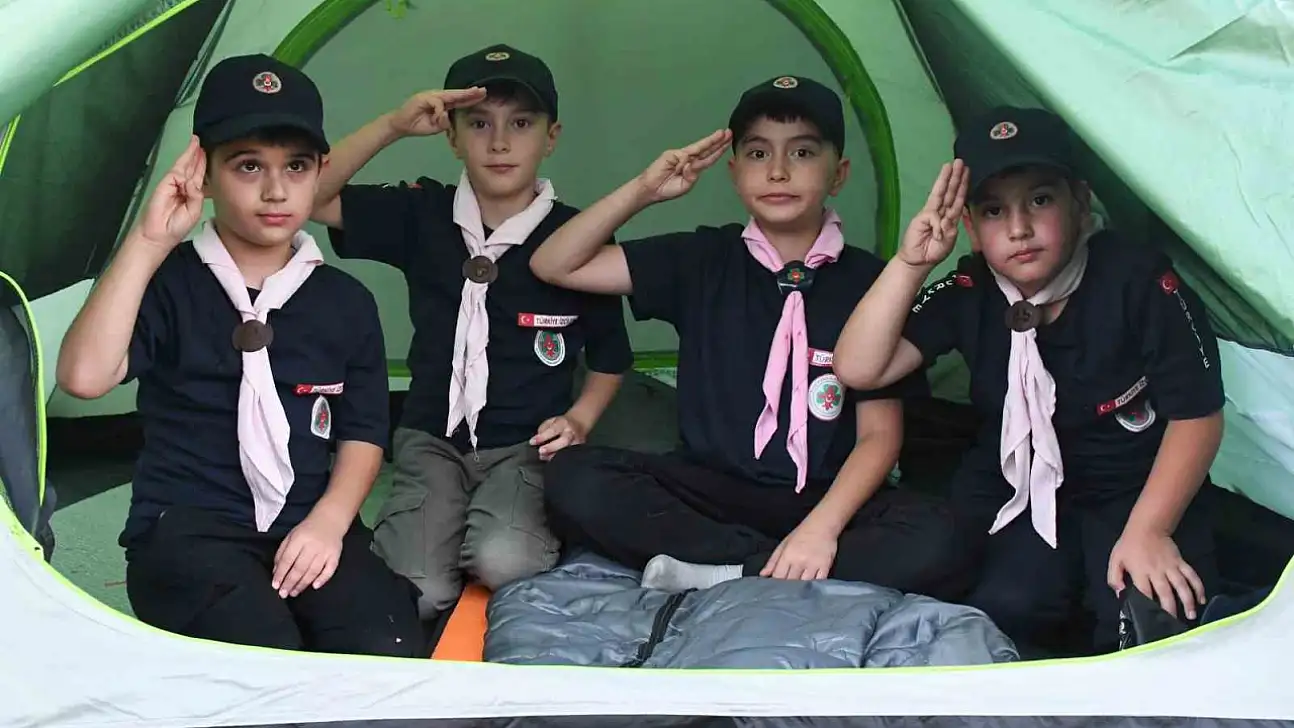 Yozgat'ta 3 gün teknolojiye ara verdiler: Minik izciler doğada...