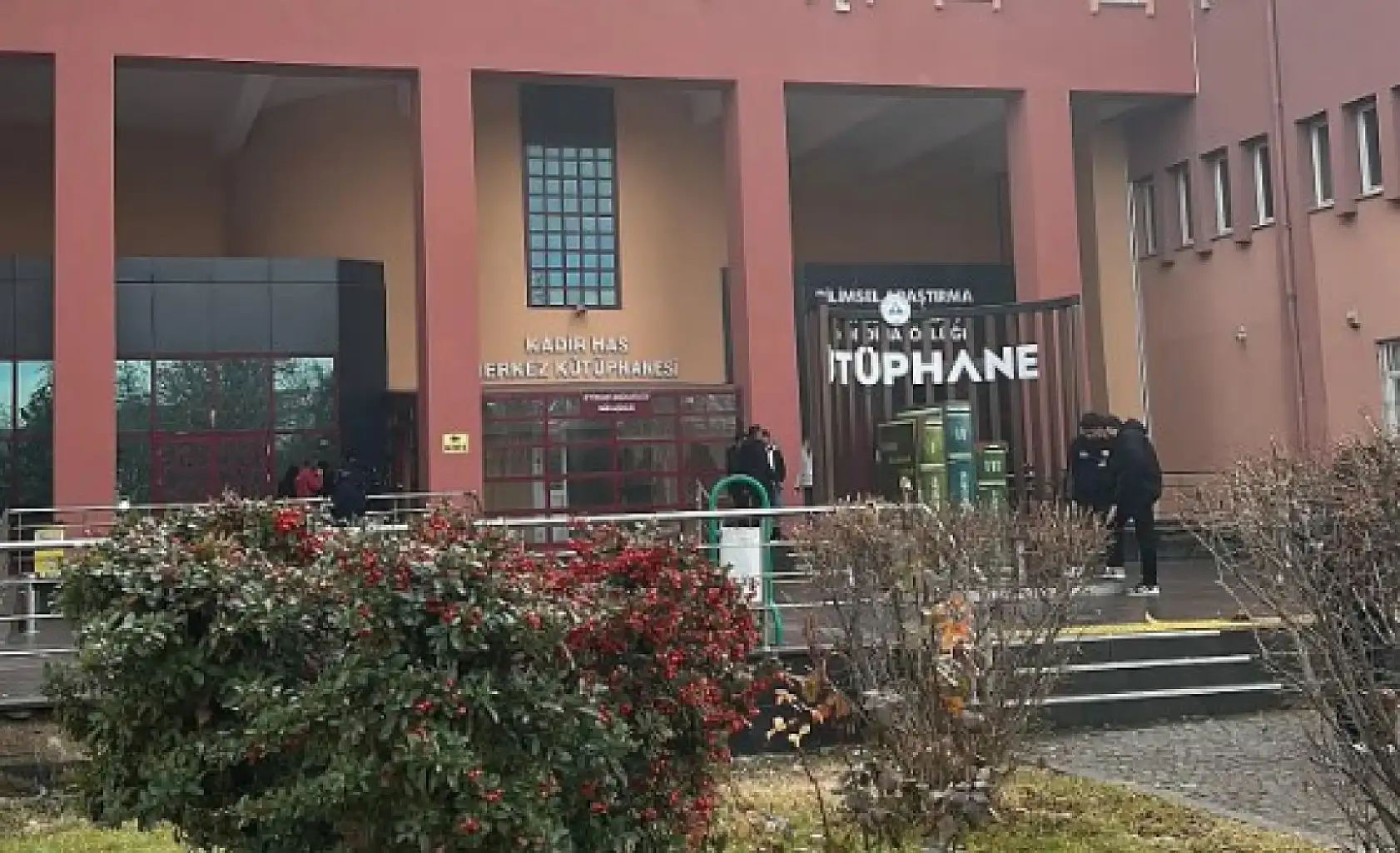 Kayseri'den kısa kısa - Trafik kazası, 479 milyon TL yatırım, Uçak seferleri, Durdu Bilgi Hasoğlu...