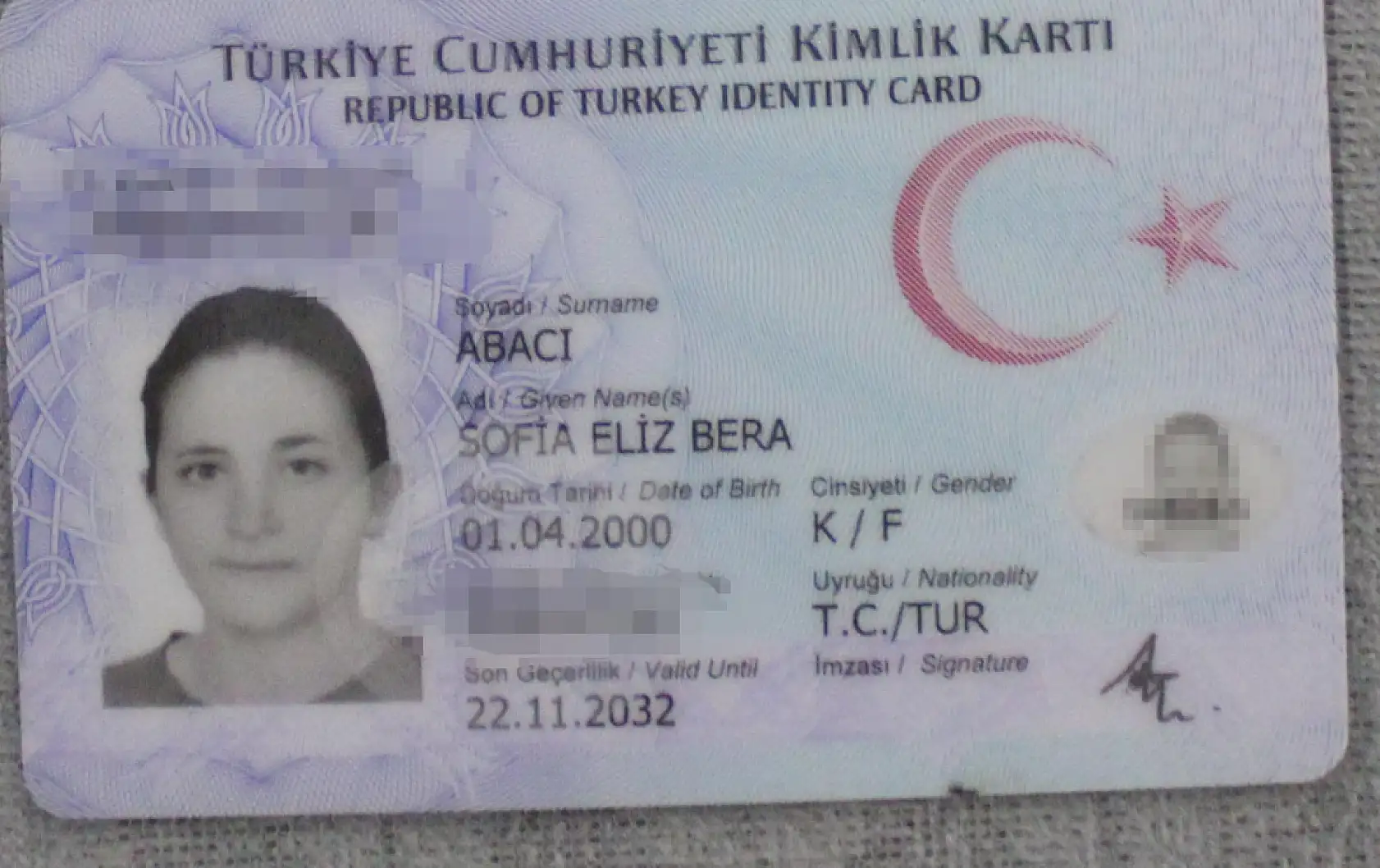 Kayserili genç kadın, 11 yıldır gerçek ailesini arıyor