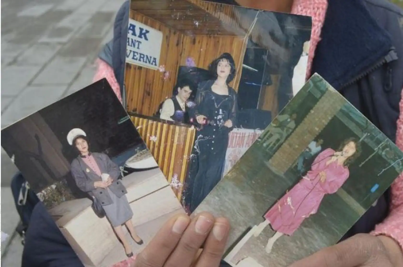 30 yıl önce gazinolarda şarkı söylüyordu – Şimdi Kayseri meydanında piyango bileti satıyor!