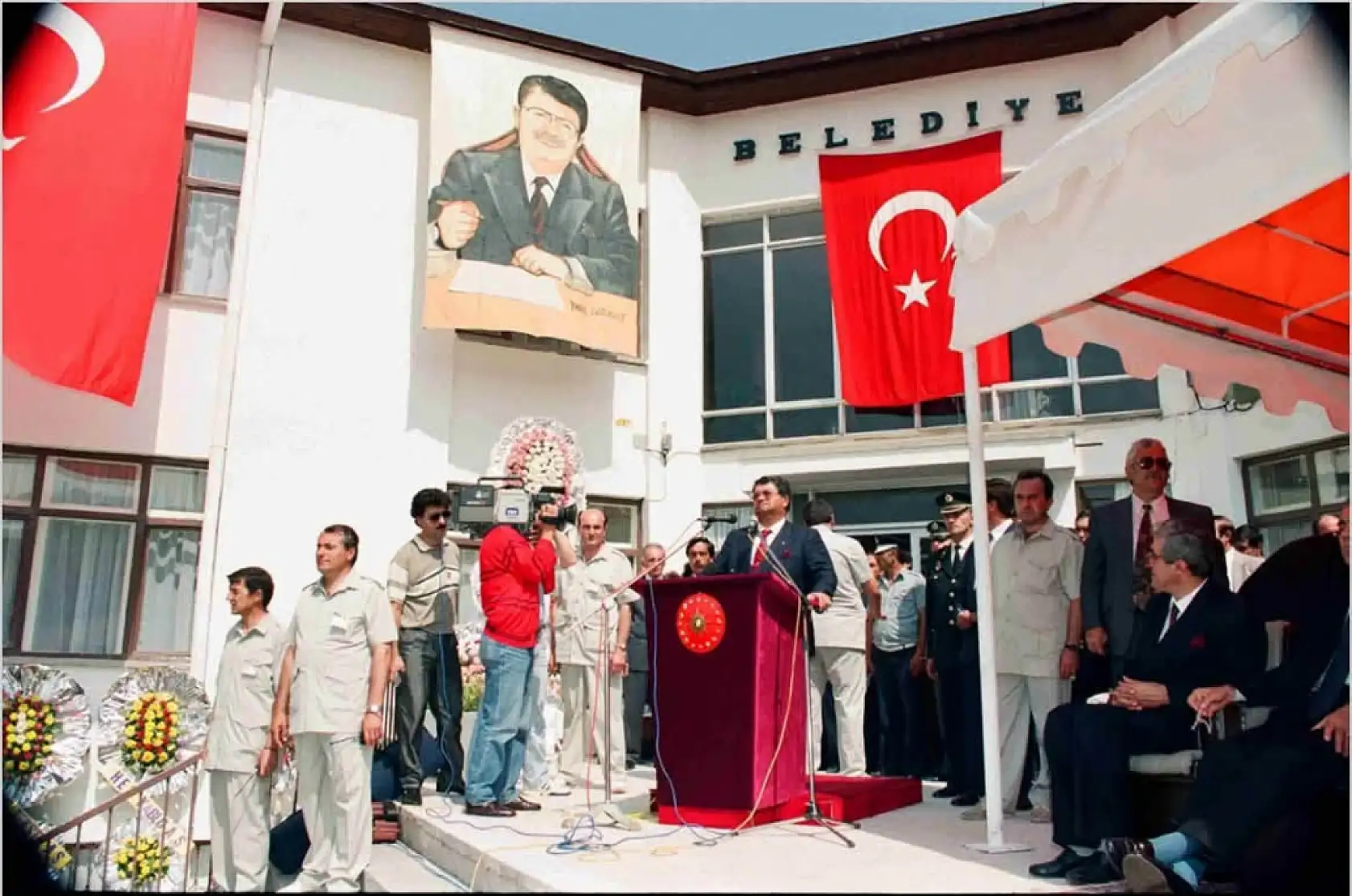 Turgut Özal'ın Kayseri'den kareleri dikkat çekti: Kayseri'nin kasabasını ilçe yapacak kararı burada imzaladı!