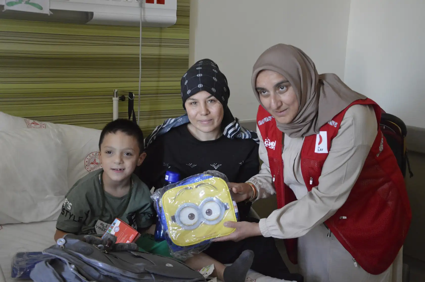 Kızılay'dan çocuklara anlamlı destek!