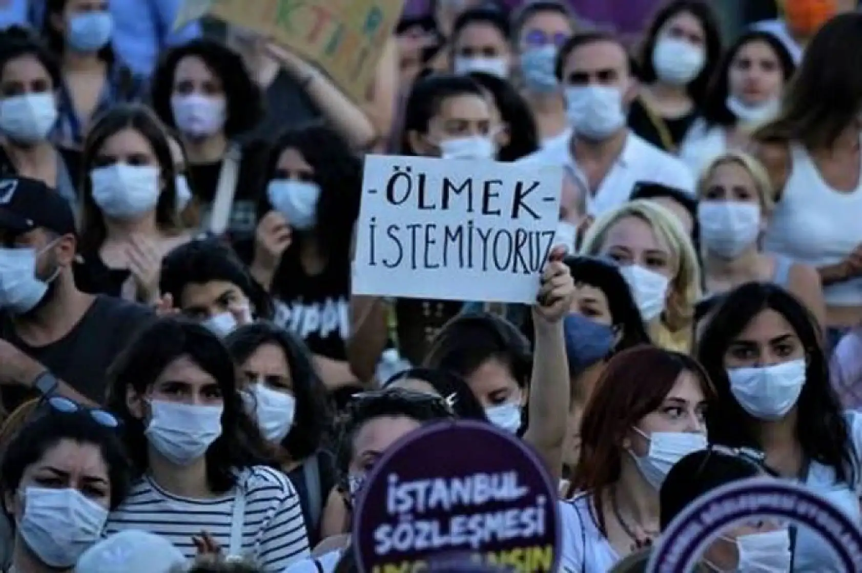 Dünya Kız Çocukları Günü: Türkiye'de bir yas günü!